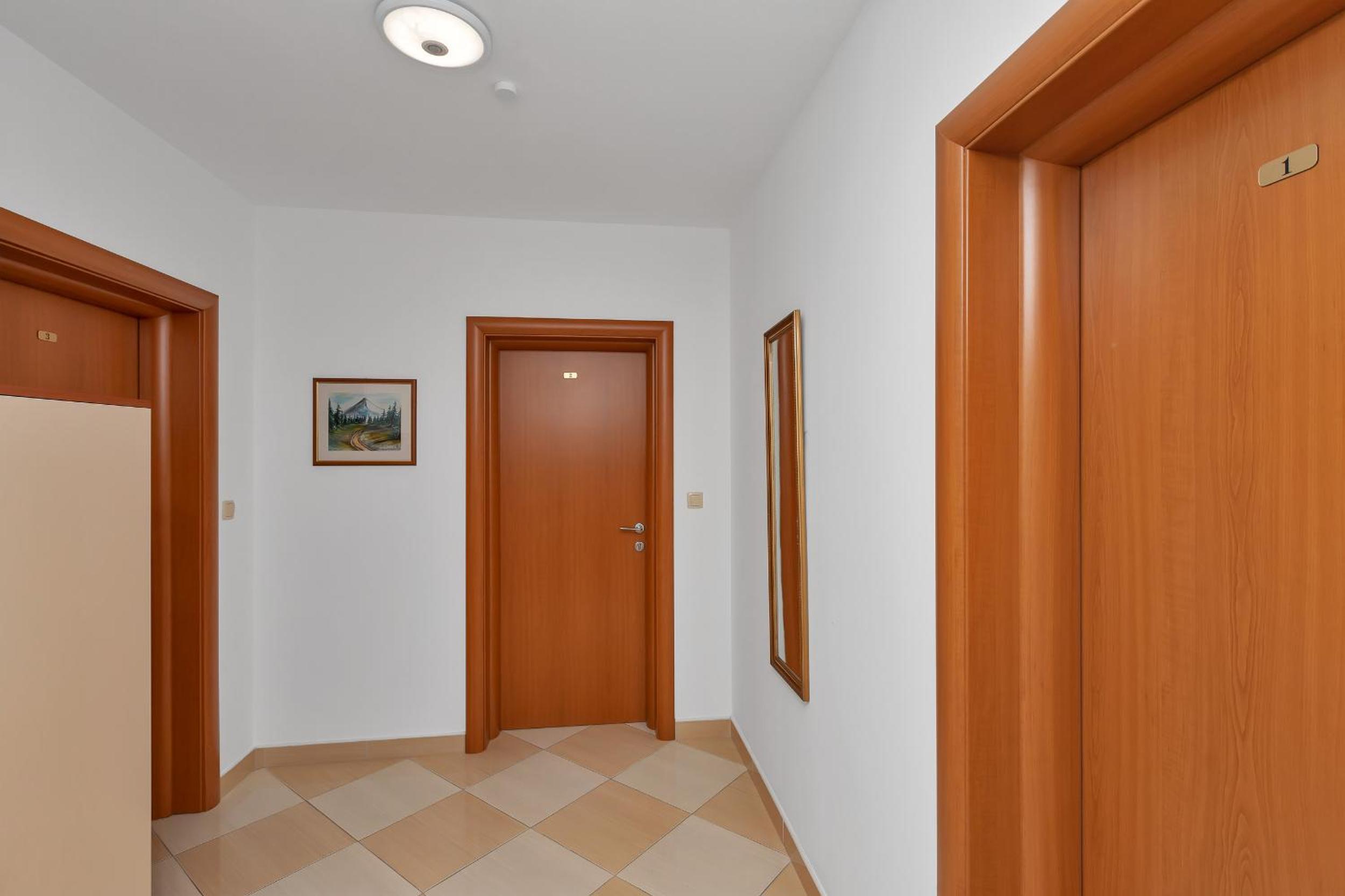 Photo 49