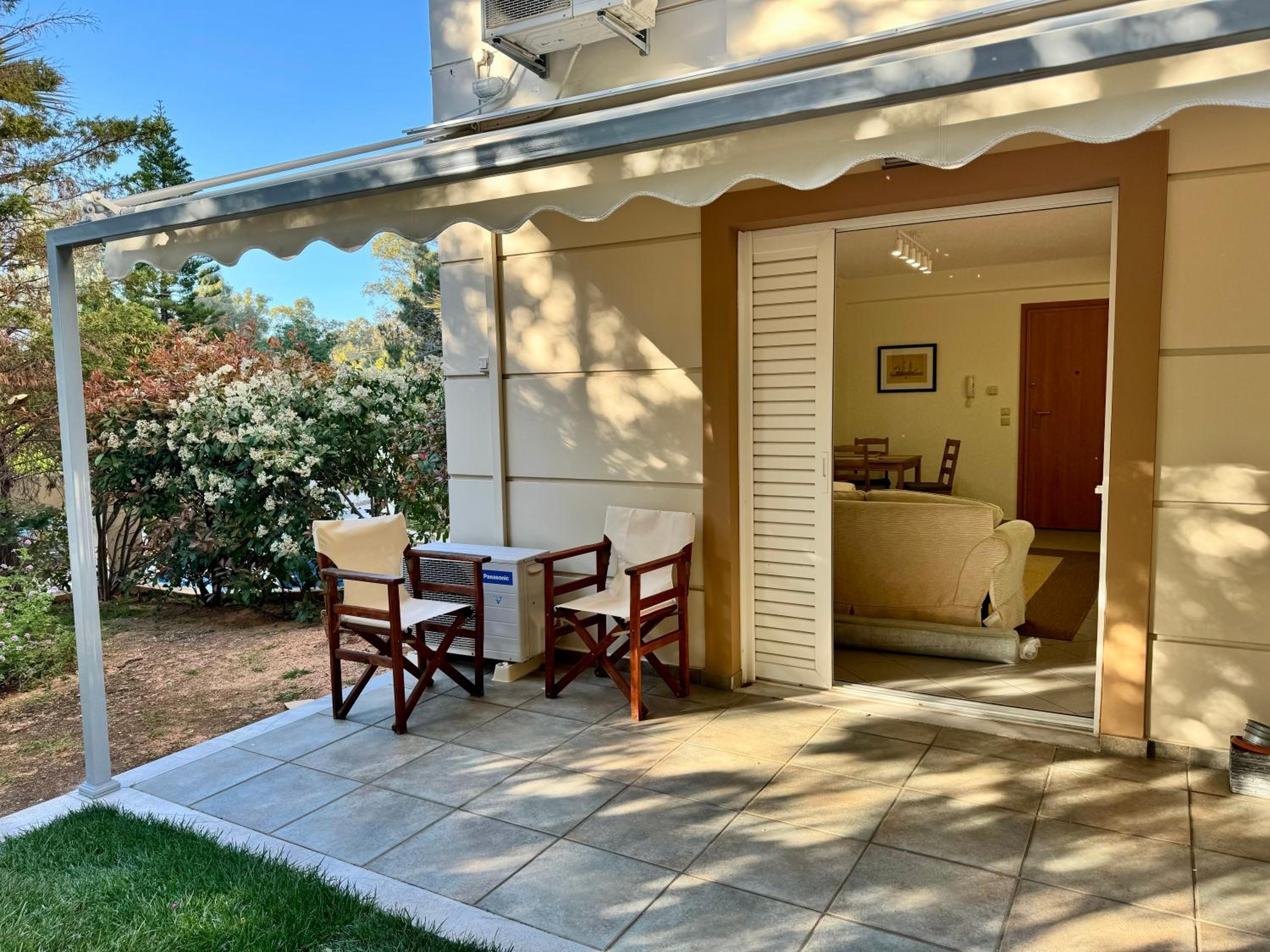 Garden house near the beach