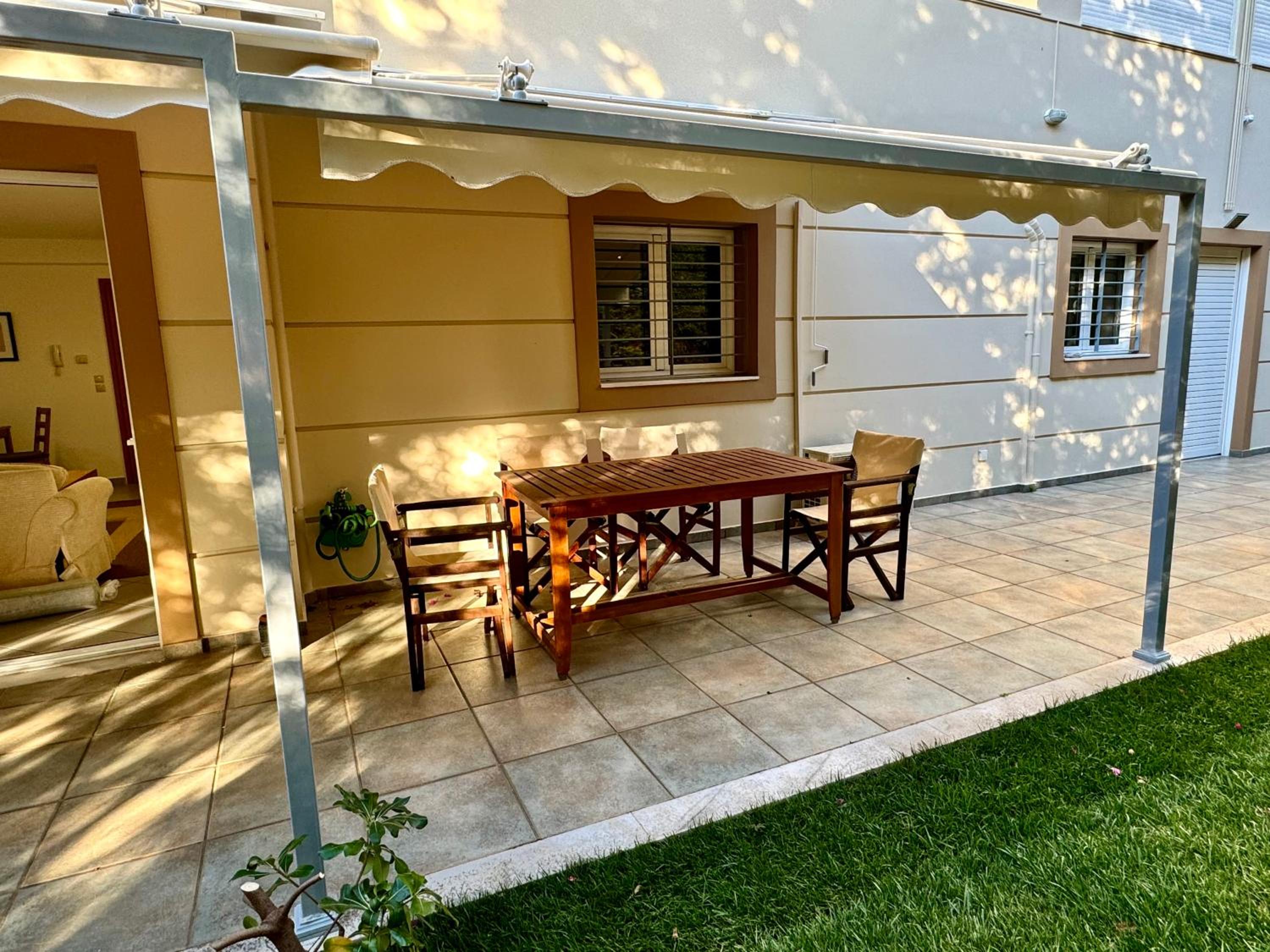 Garden house near the beach