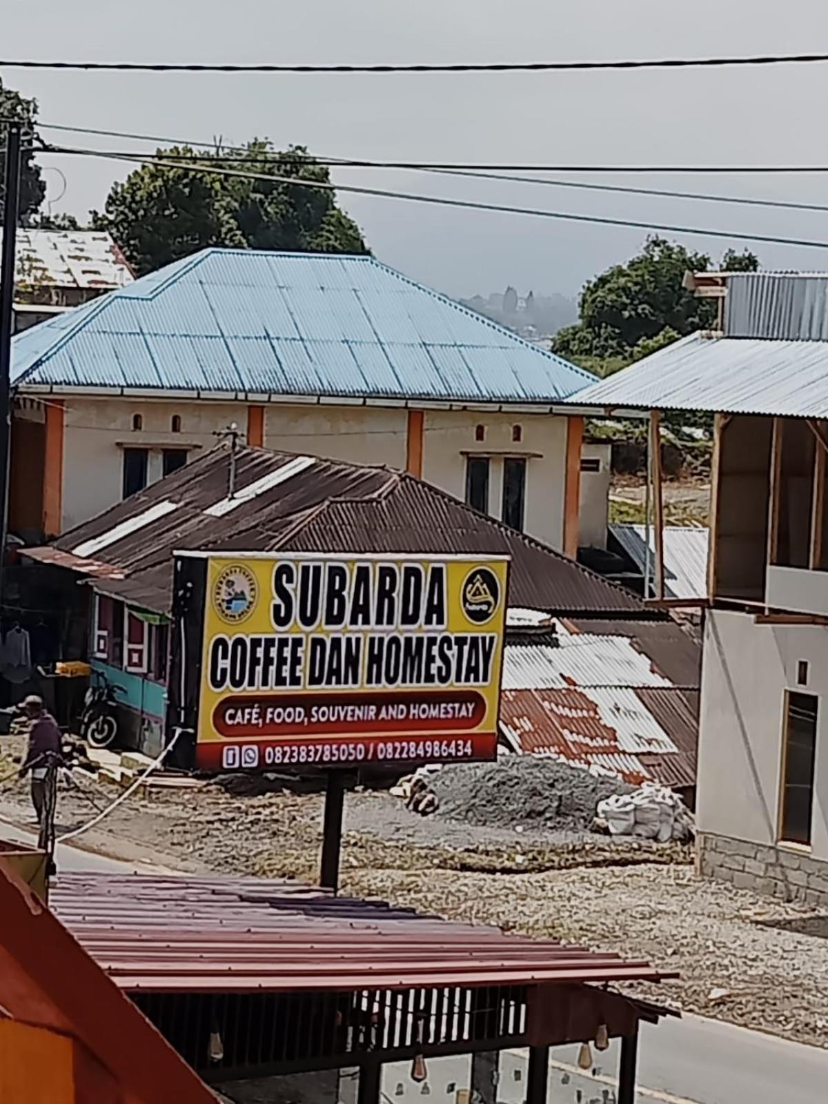 Homestay Subarda Kamar Honey view 2