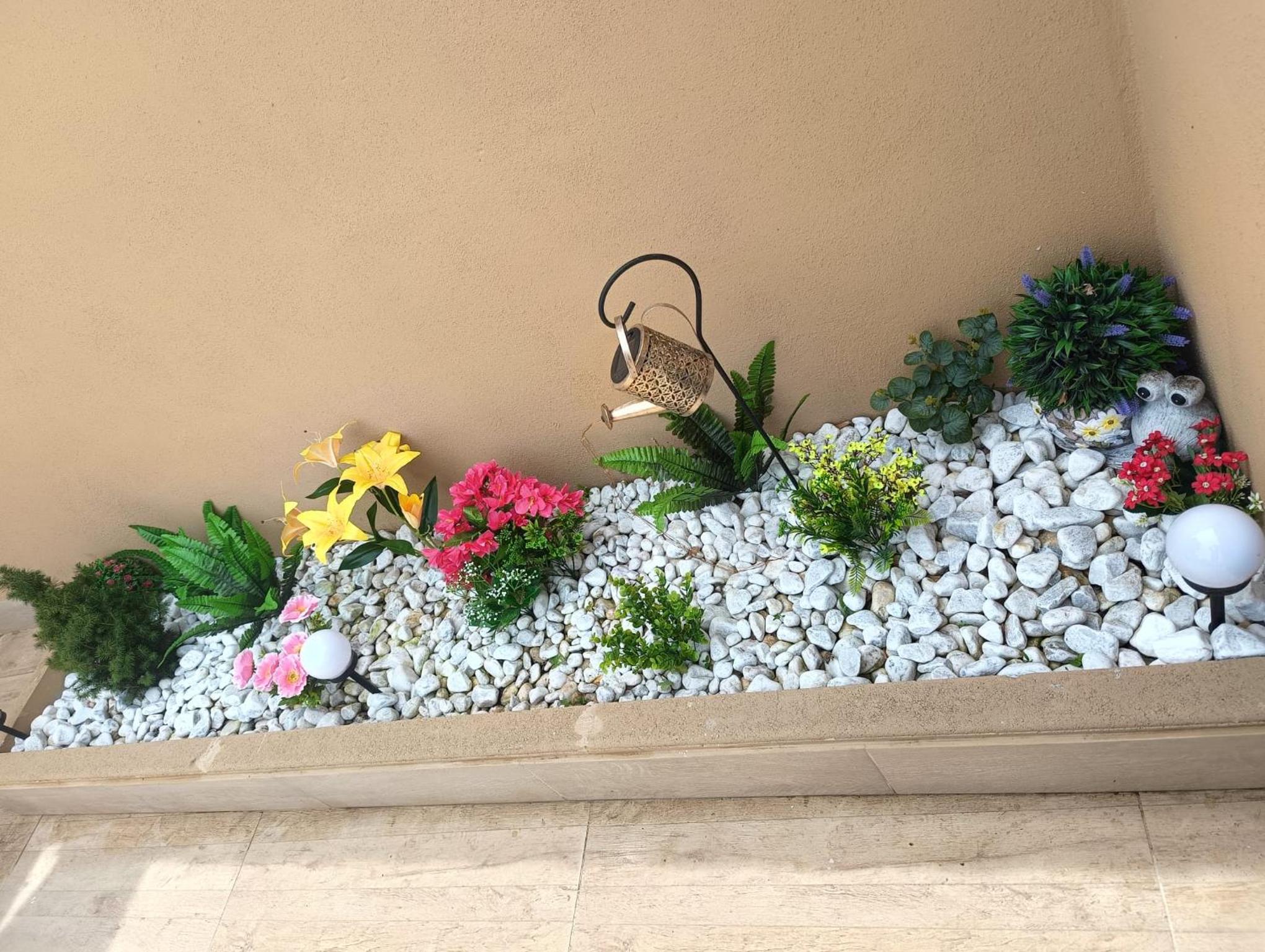 Garden house roma