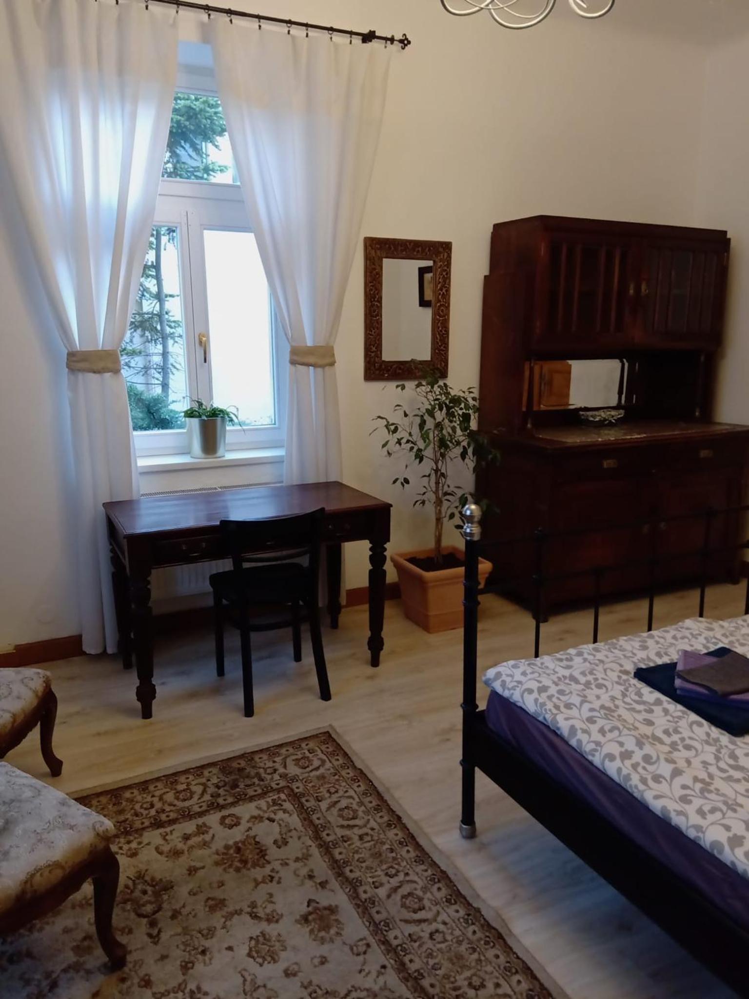 Historic Villa Apartments