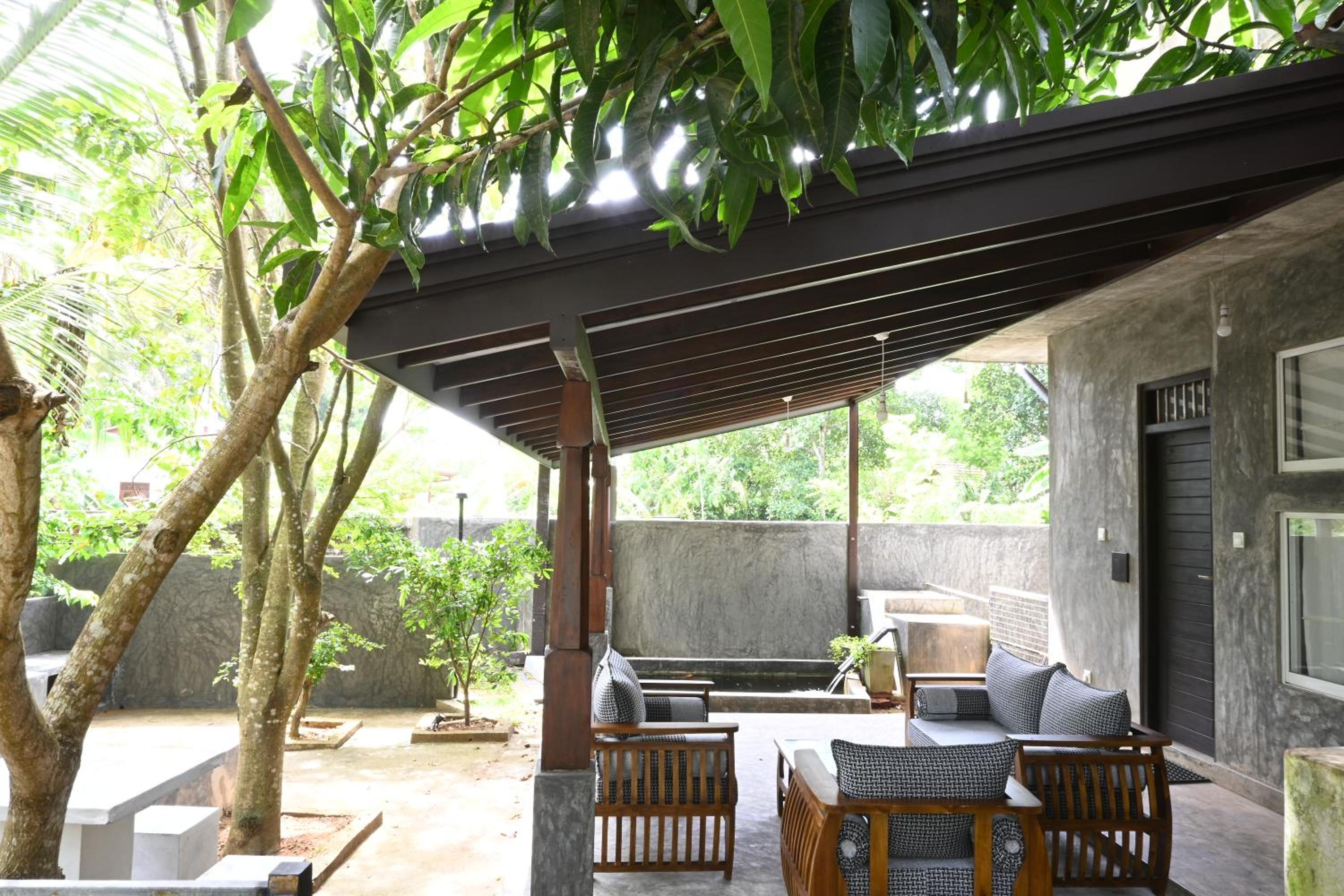 Dollyz Home - Sri Lanka view 2