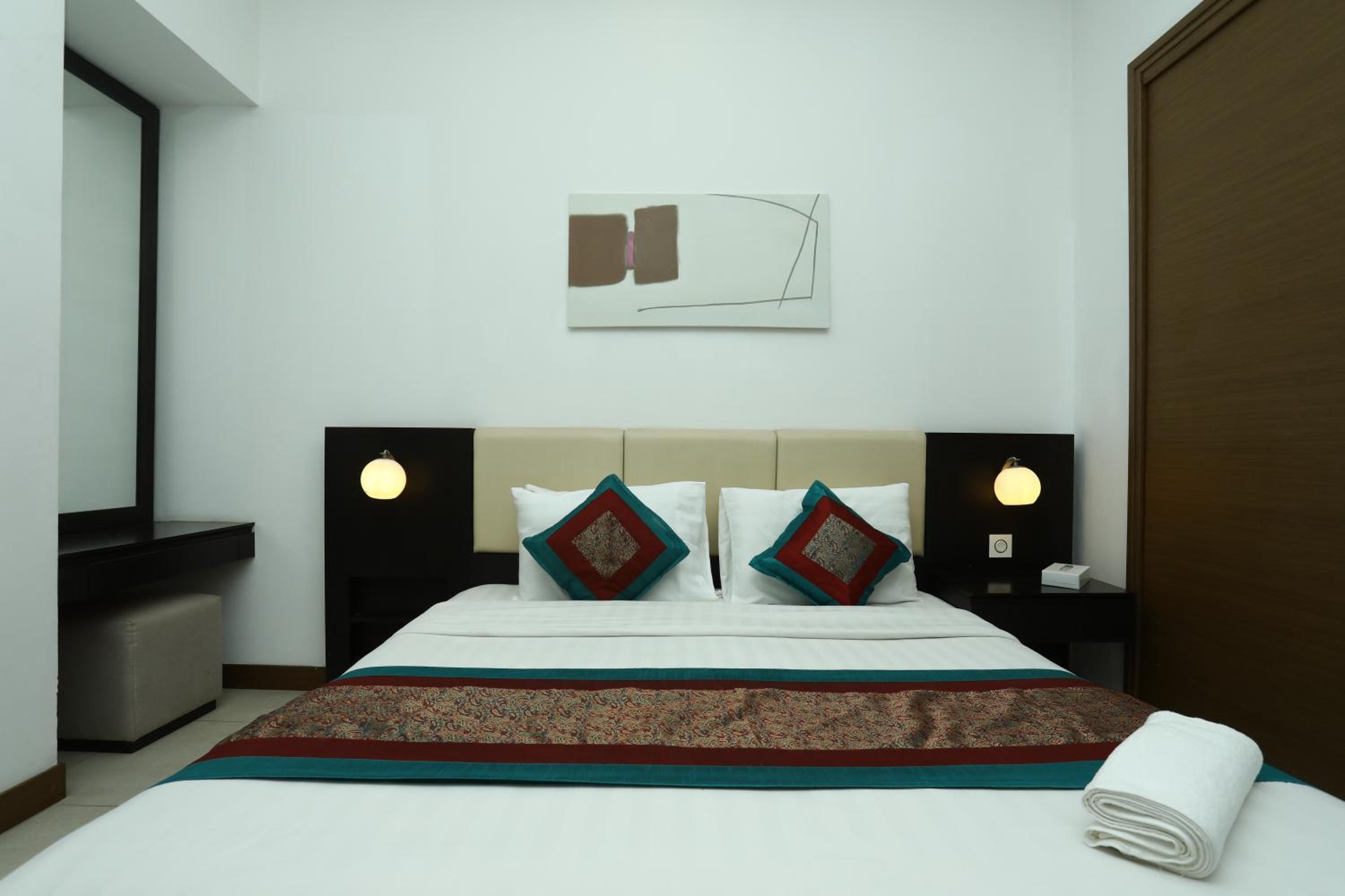Landway Suite