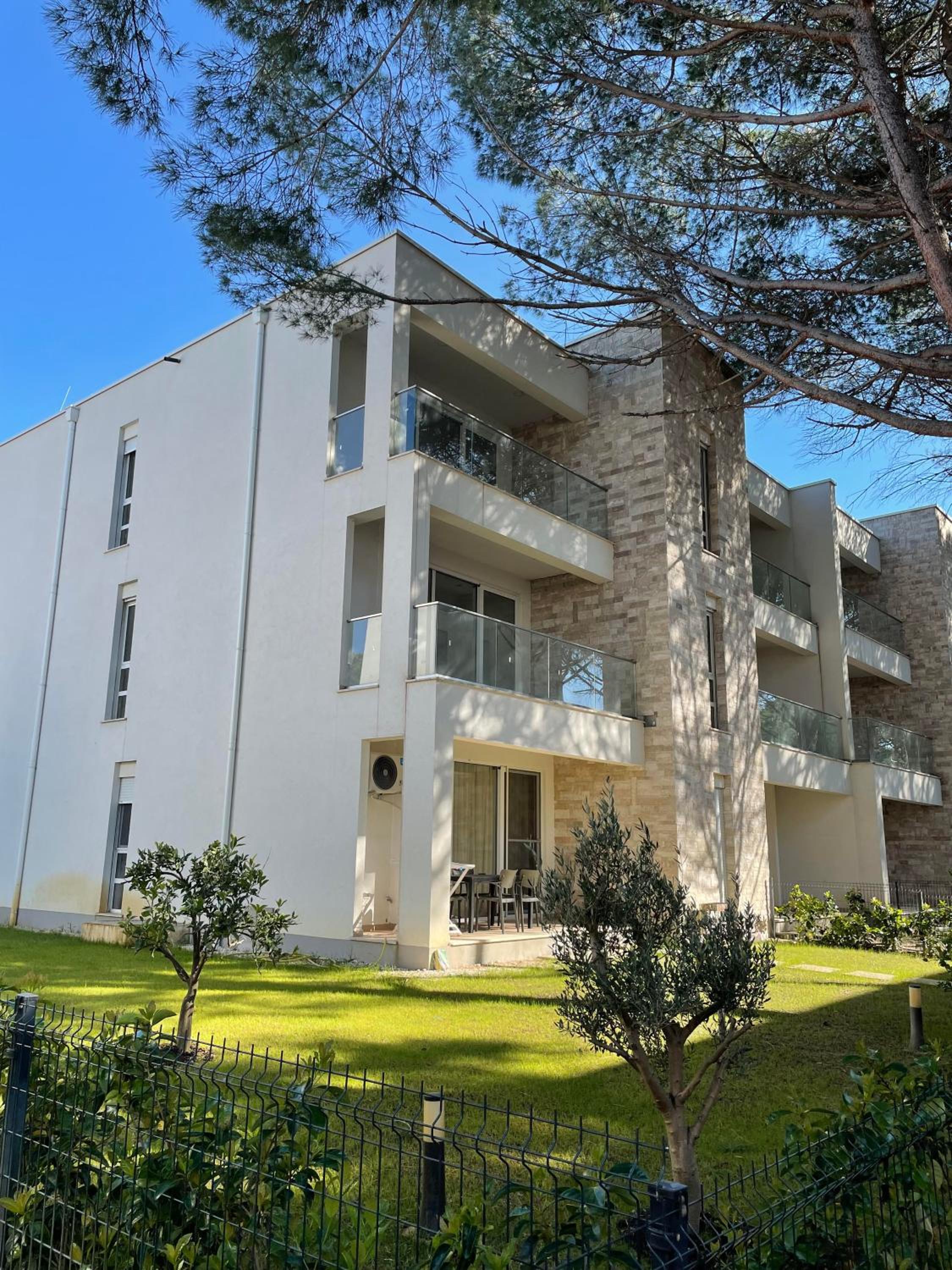 M&E Premium Apartments - San Pietro