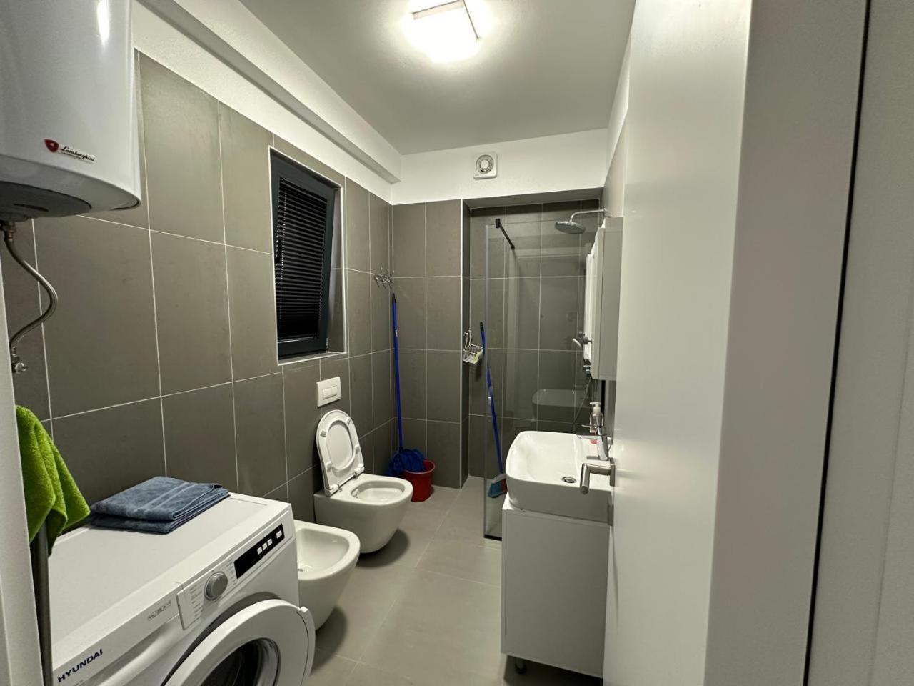 Vacation Apartments Vlore