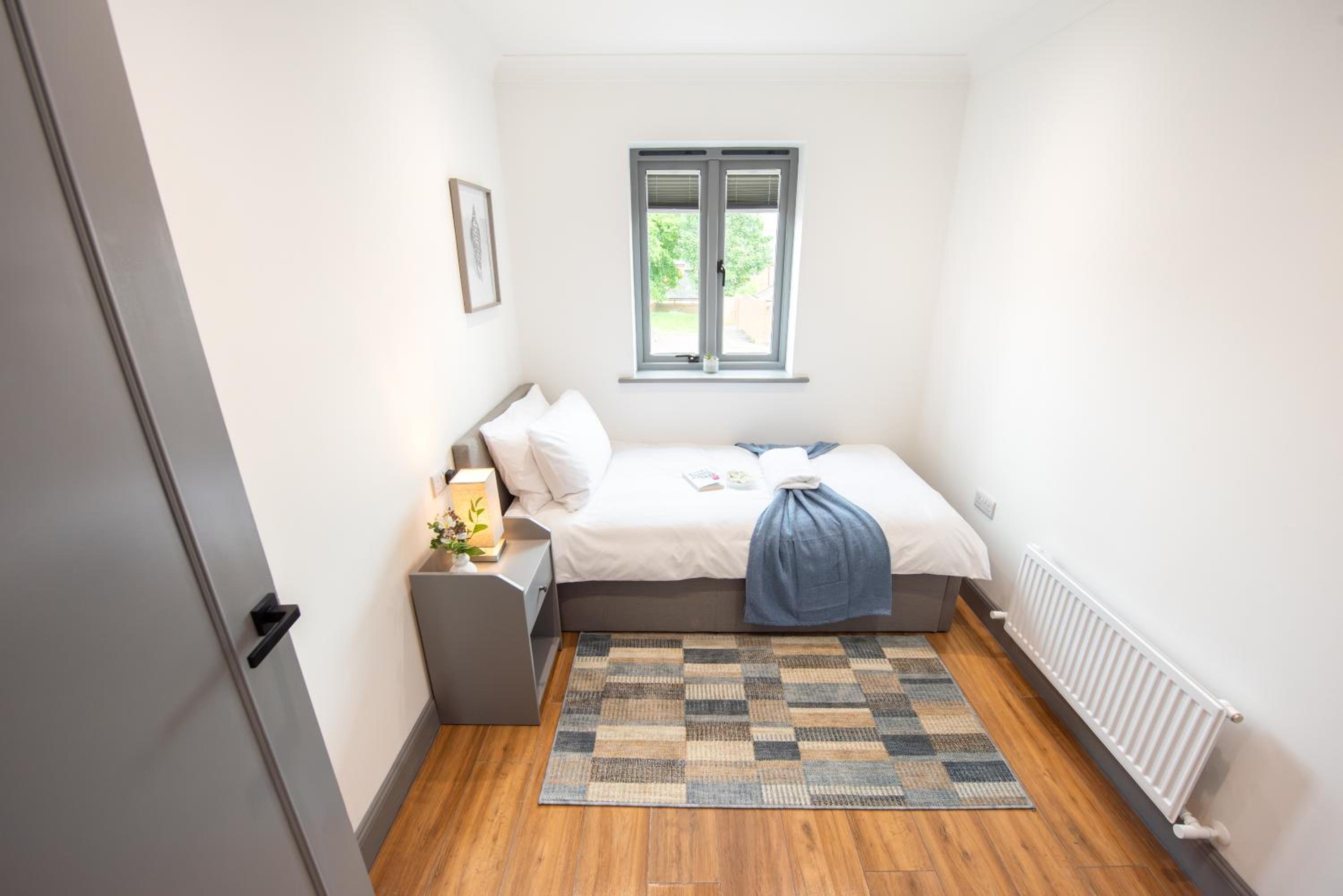 Colchester 3 BDR House, 2x Free Parking, Free Wi-Fi close to Station, Ideal for extended stays view 5