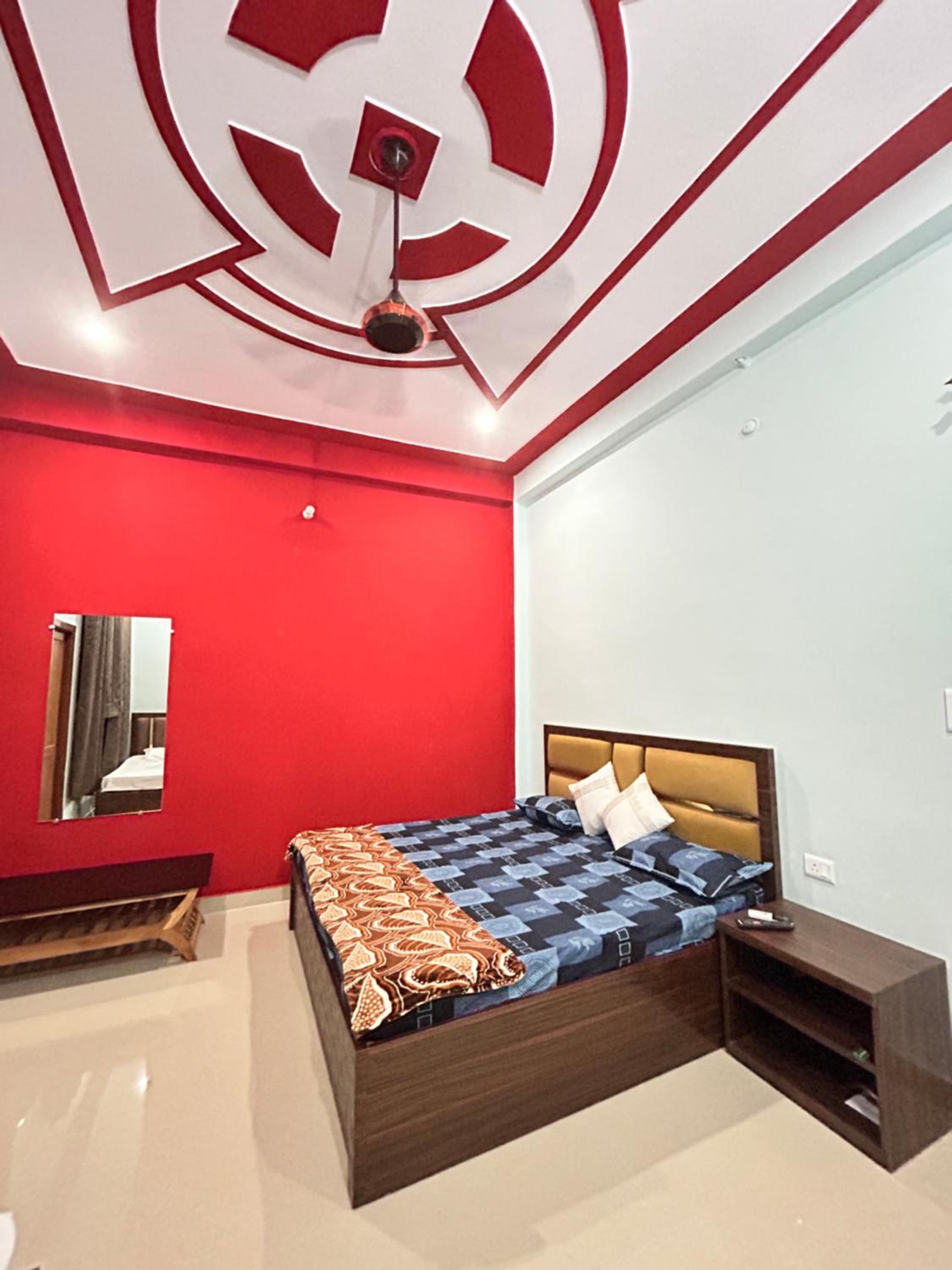 Aprajita Paying Guest House Free Pick-Up and Drop from Ayodhya Dham Railway Station