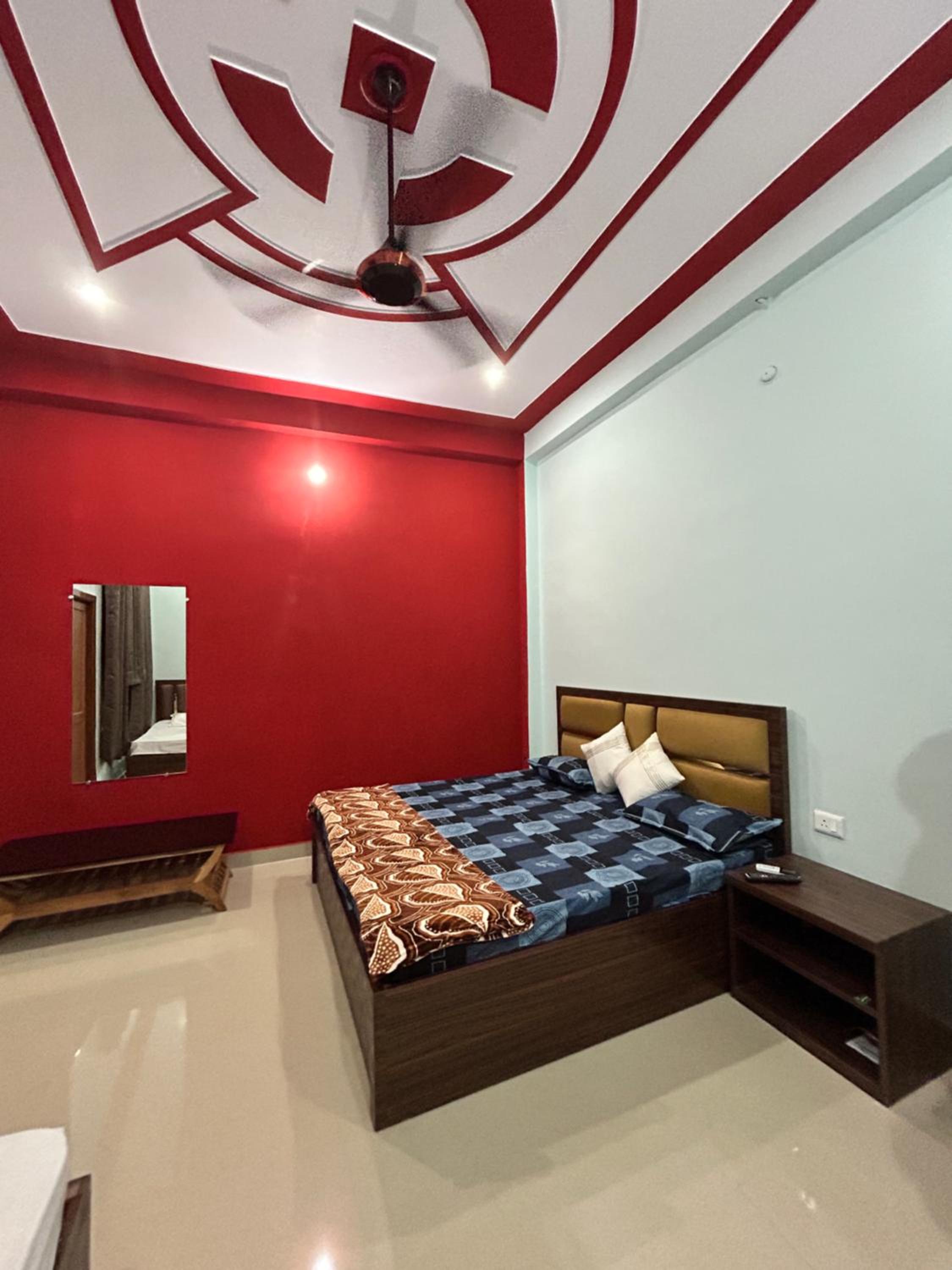 Aprajita Paying Guest House Free Pick-Up and Drop from Ayodhya Dham Railway Station