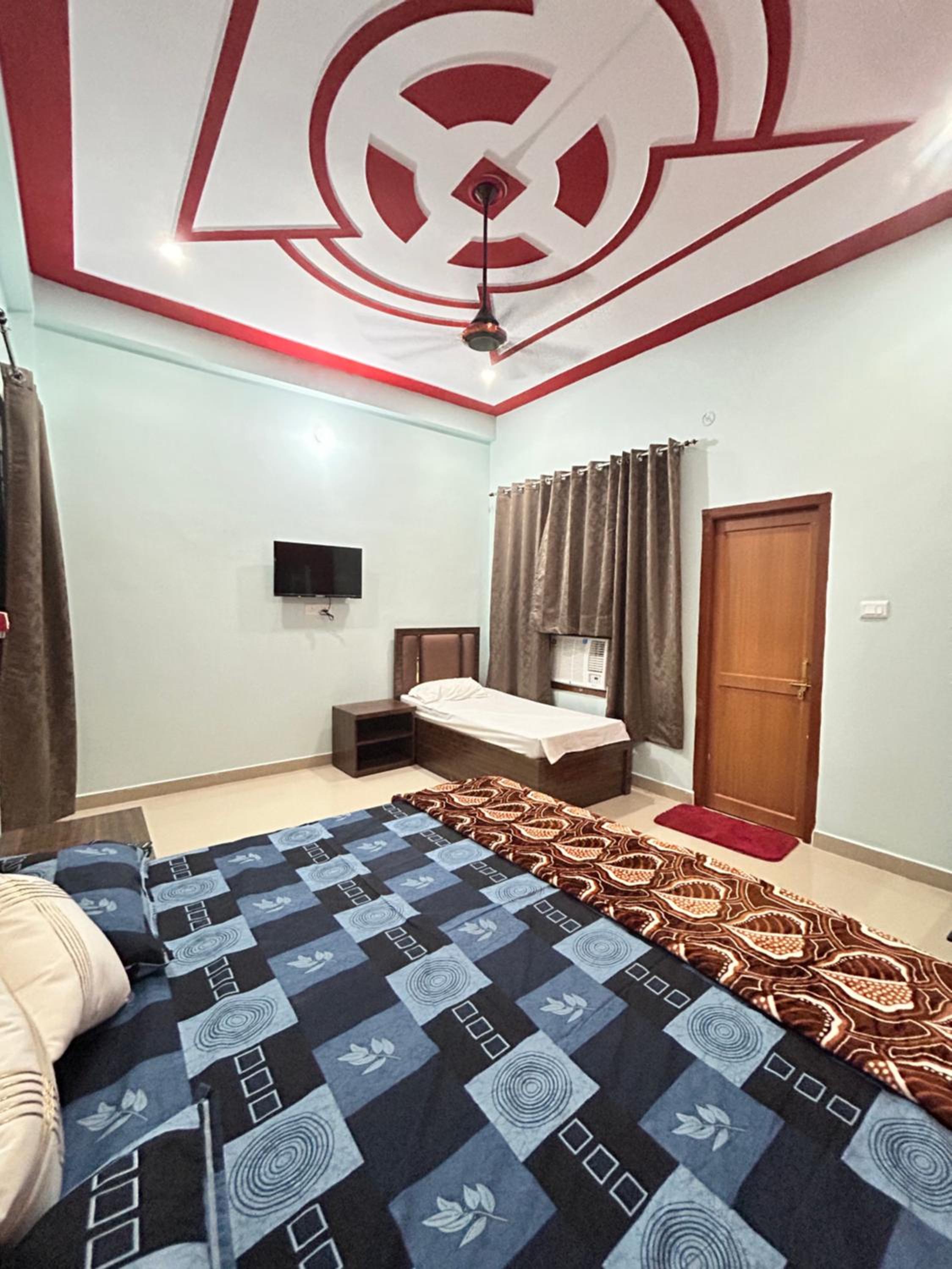 Aprajita Paying Guest House Free Pick-Up and Drop from Ayodhya Dham Railway Station
