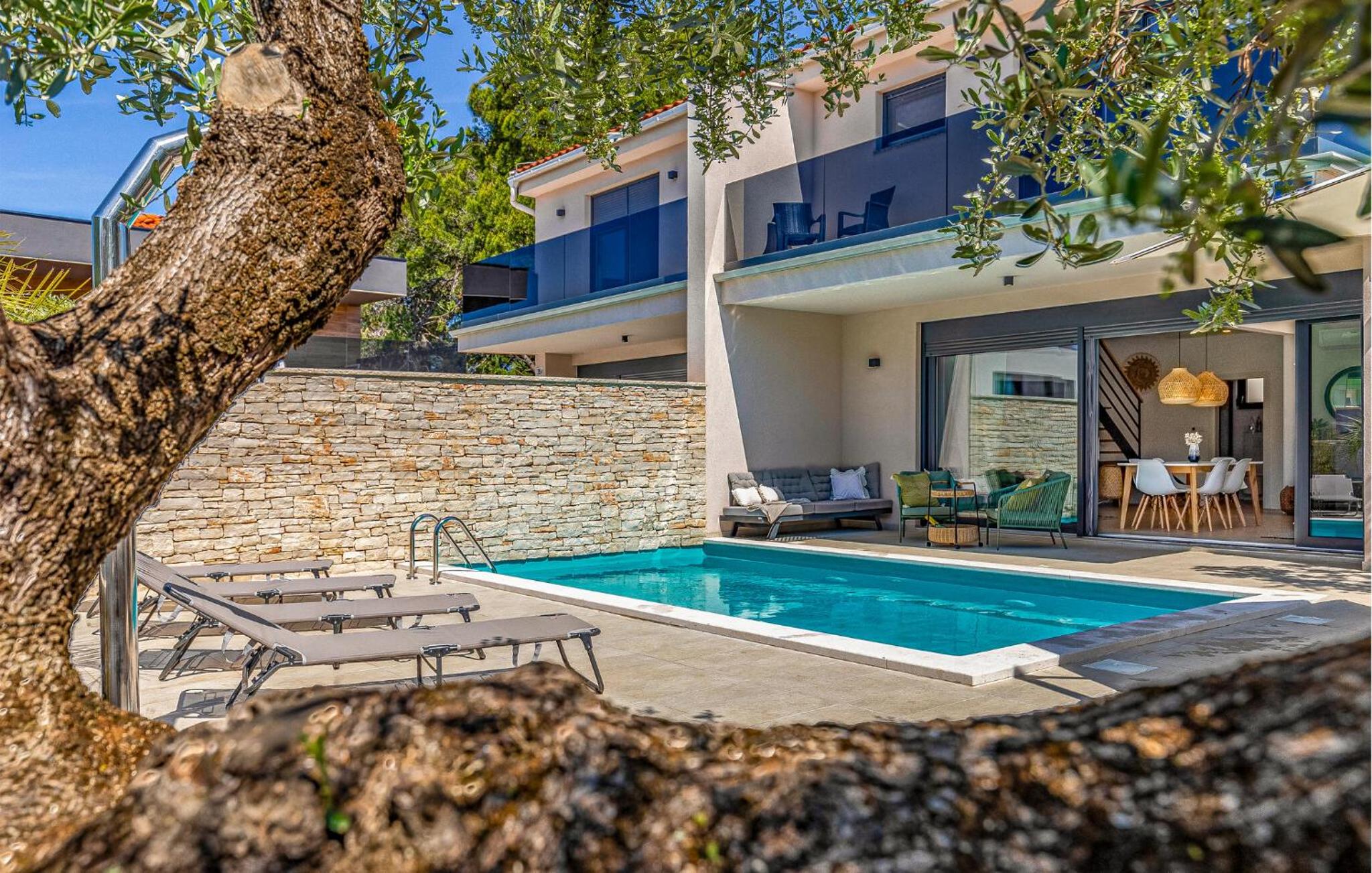 Beautiful Home In Fazana