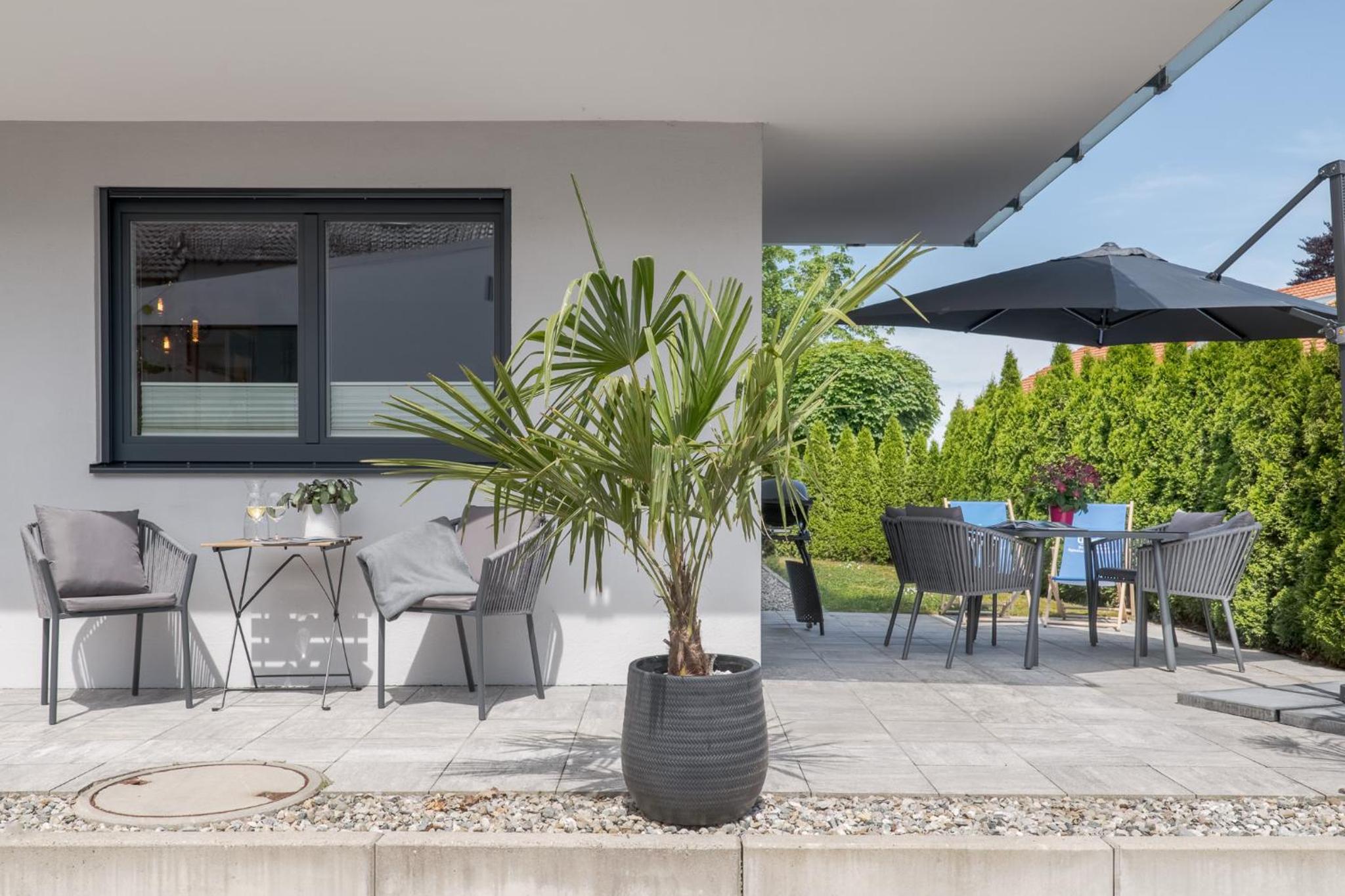 FENJOY: Ferienapartment mit Garten / Zentral / BBQ