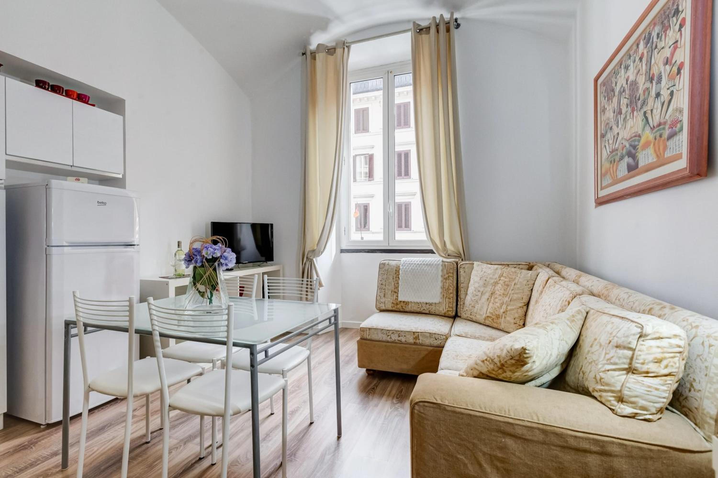 Charming Apartment with Panoramic View in the Heart of Rome photo 5