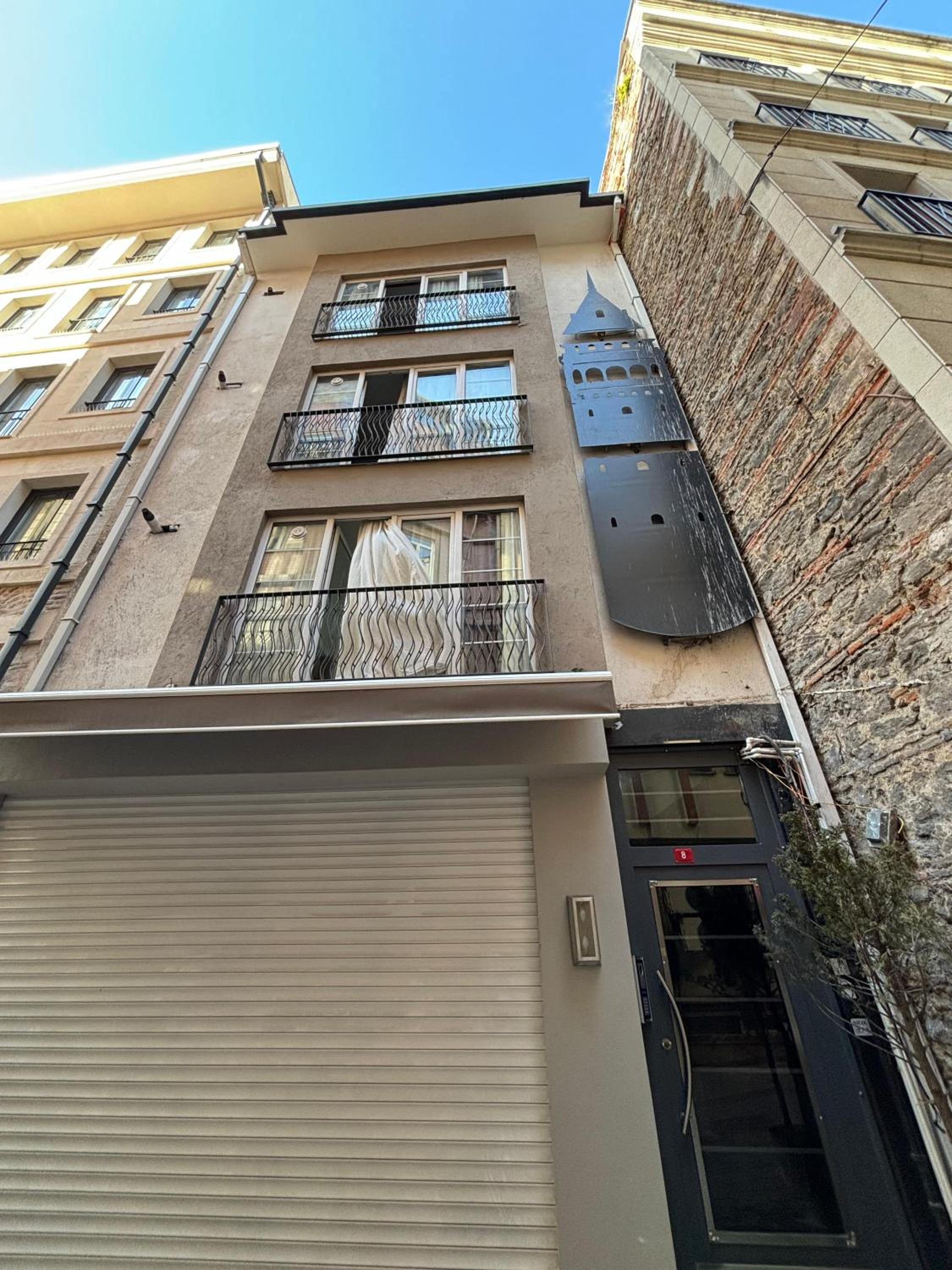 Moon Hostel