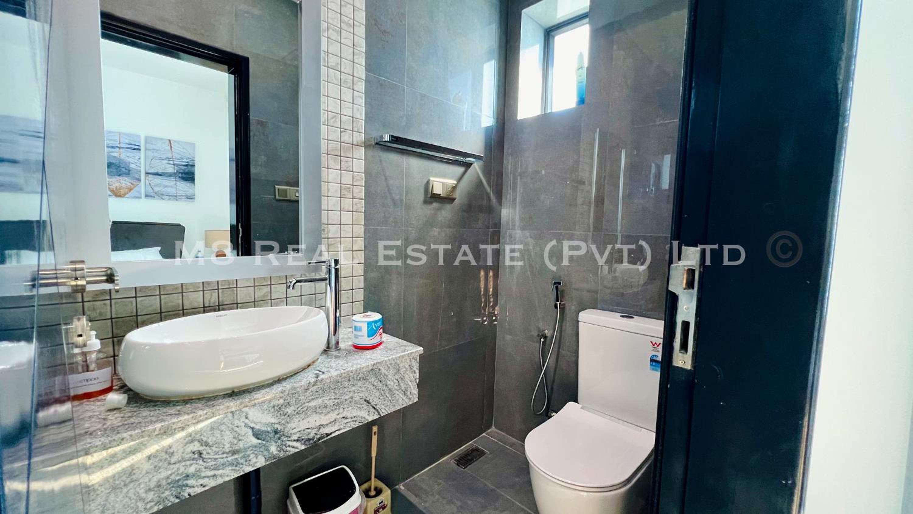 M8 Ocean King Three Bed Apartment