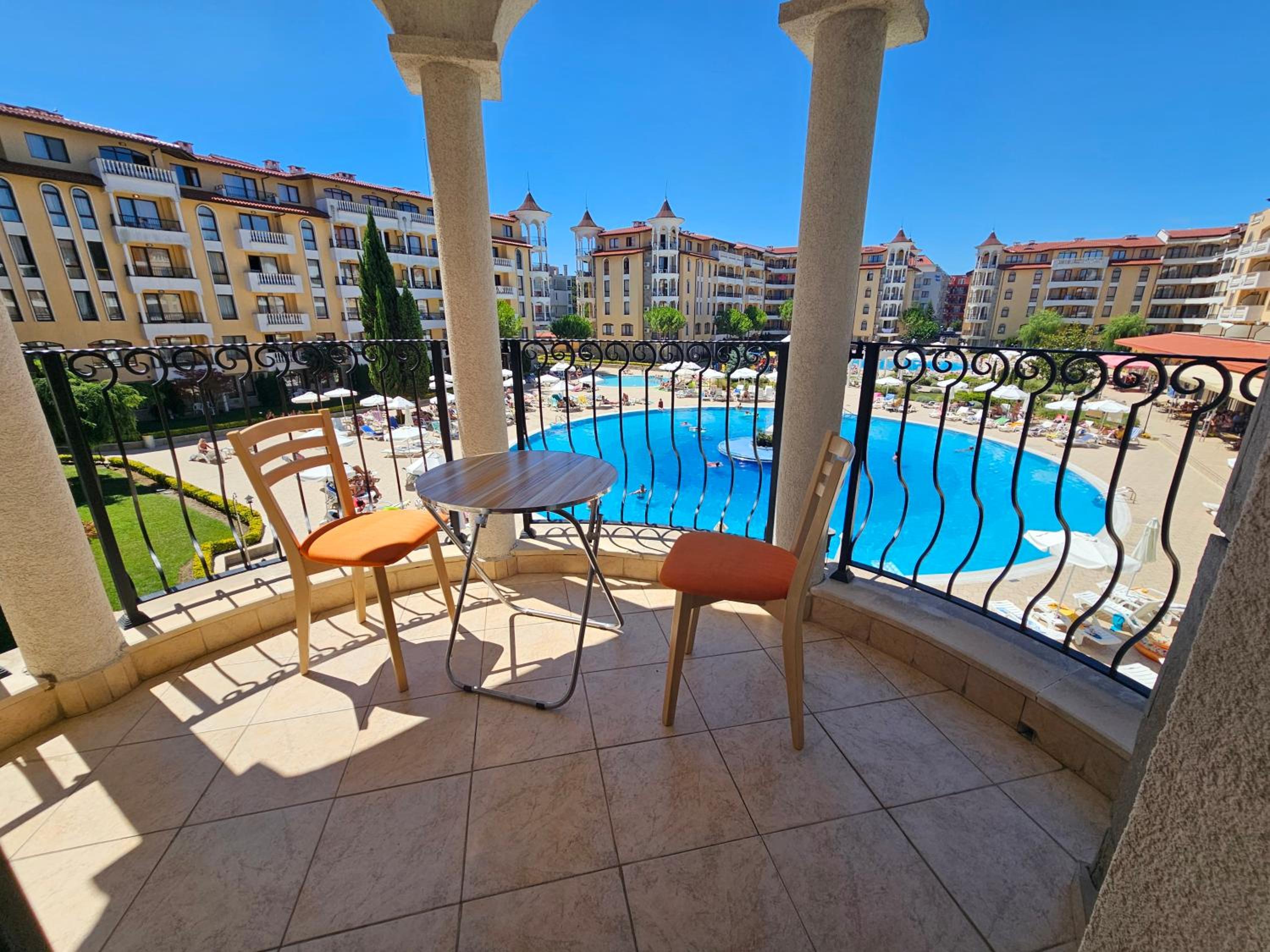 Apartment Lilou - 3 pools, SPA, gym, playgrounds