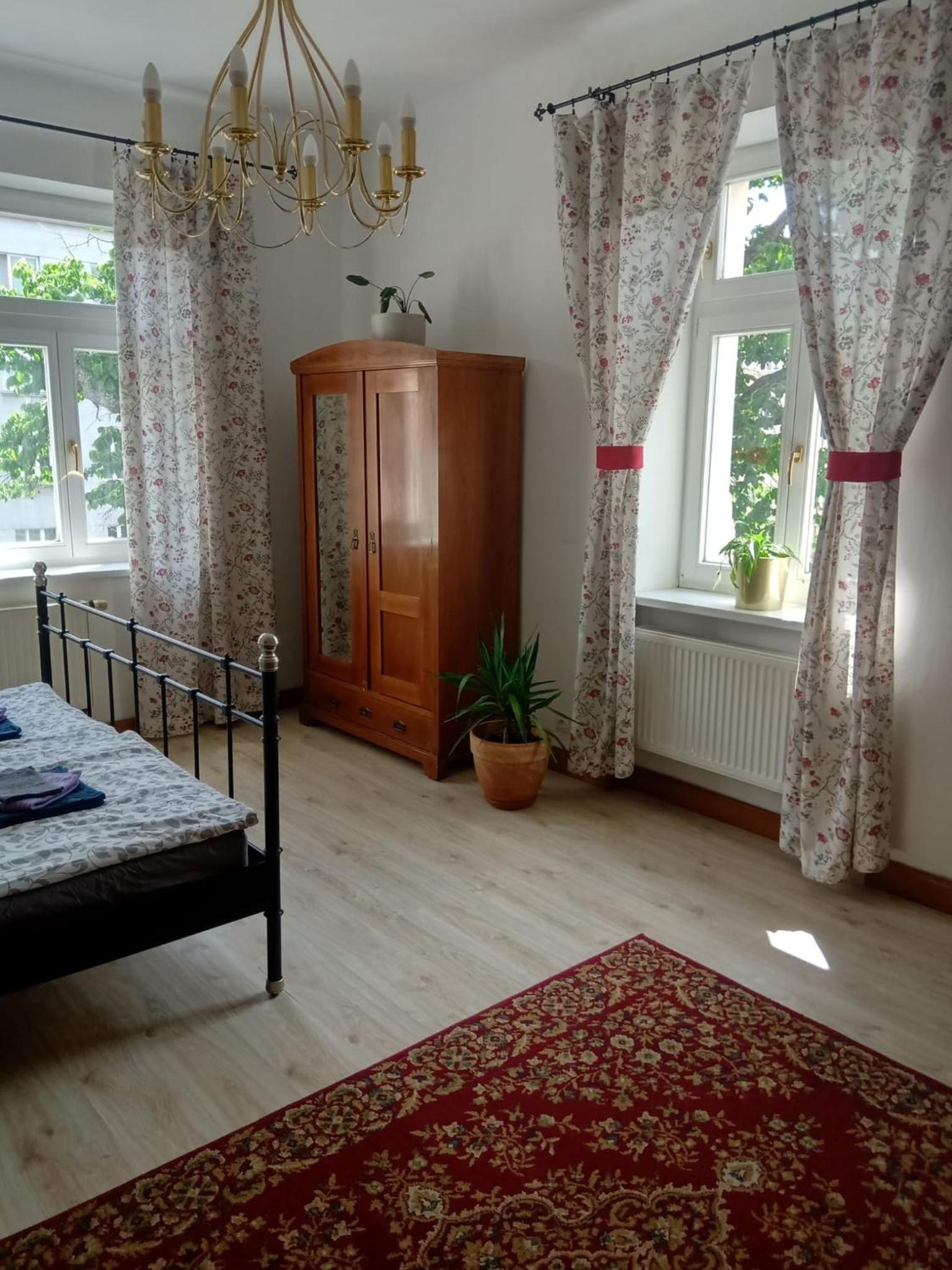 Historic Villa Apartments