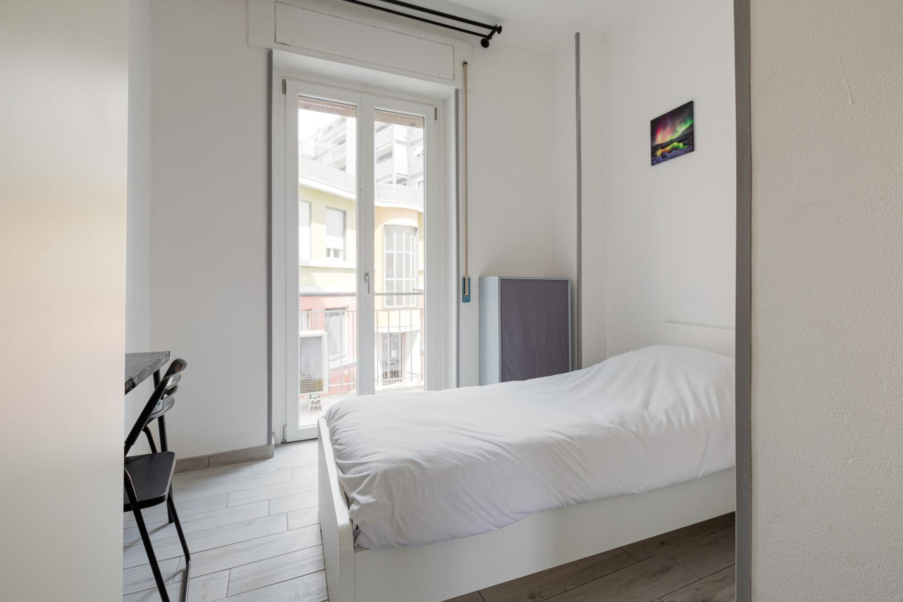 Bovisa Politecnico - Spacious Apt with balcony!