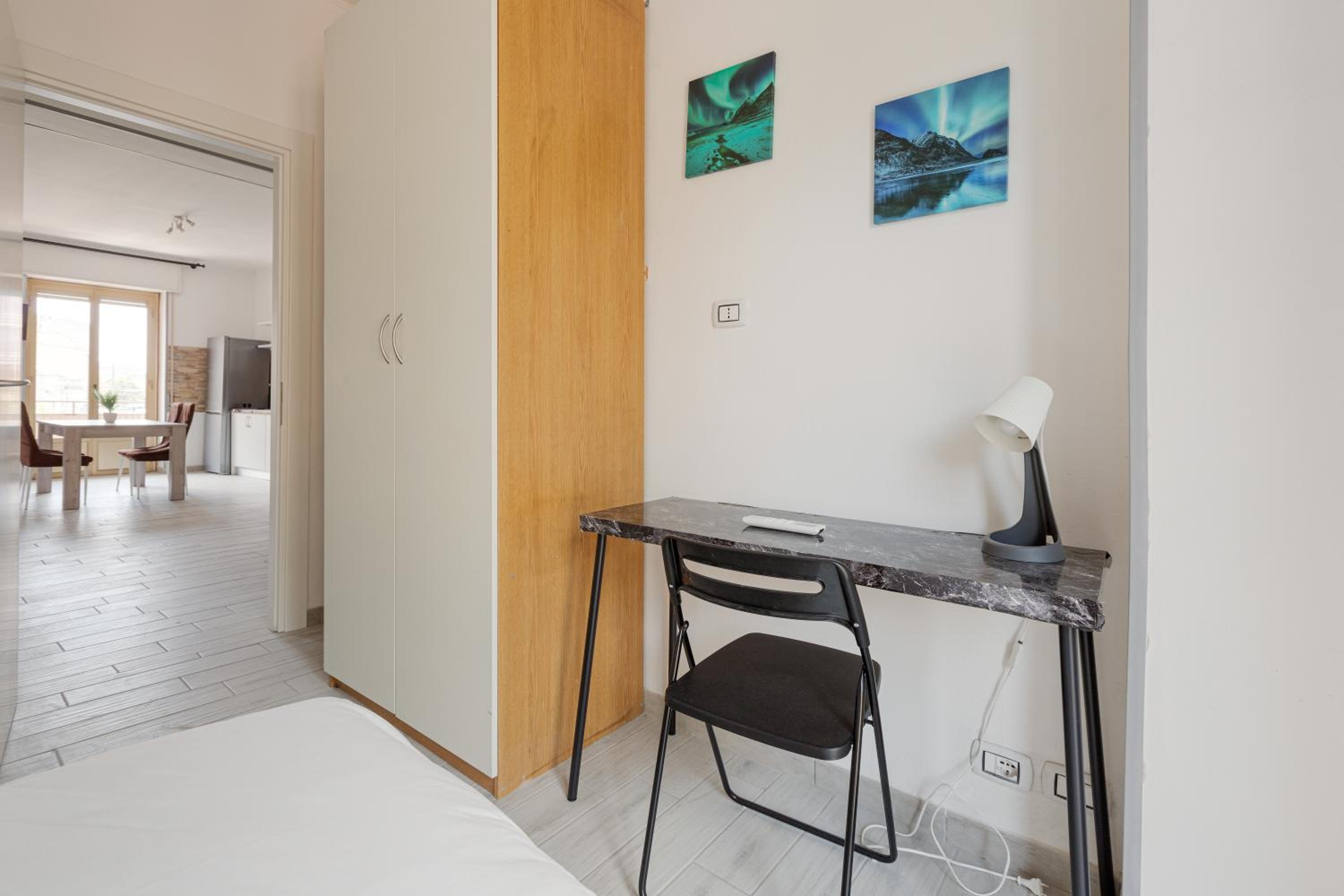 Bovisa Politecnico - Spacious Apt with balcony!