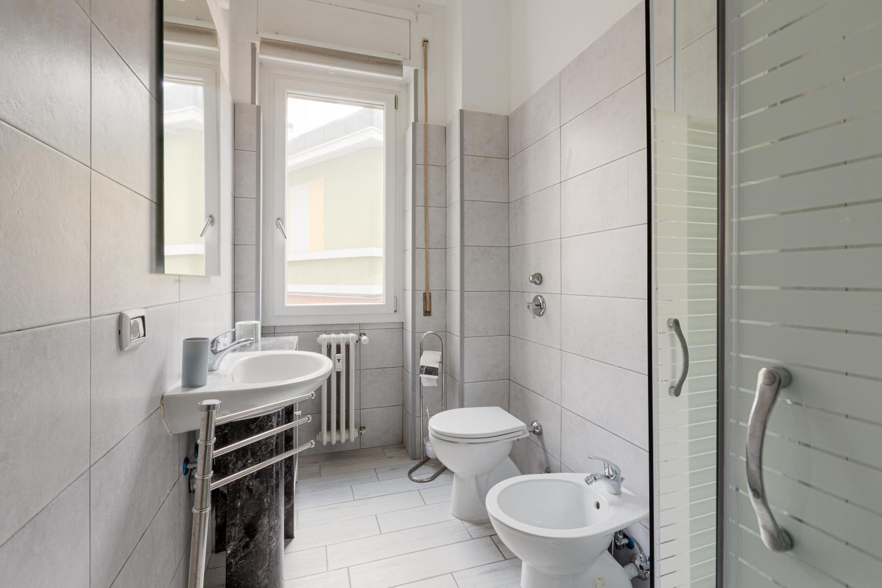 Bovisa Politecnico - Spacious Apt with balcony!