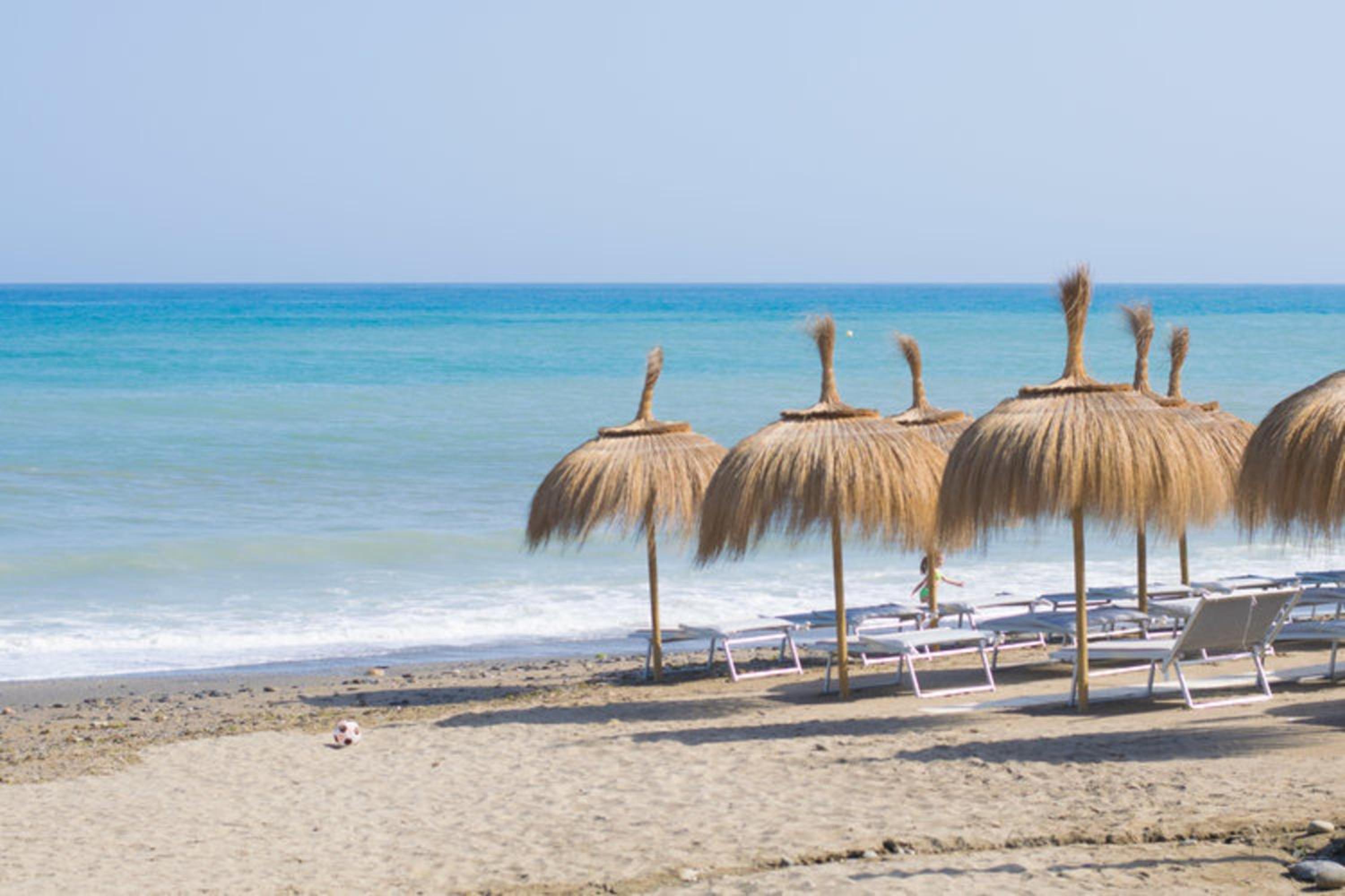 Superior 3BR GolfLA Apartment Minutes from Puerto Banus & Marbella