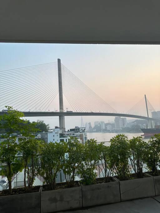 Green Diamond Halong - Bai Chay Bridge View view 4