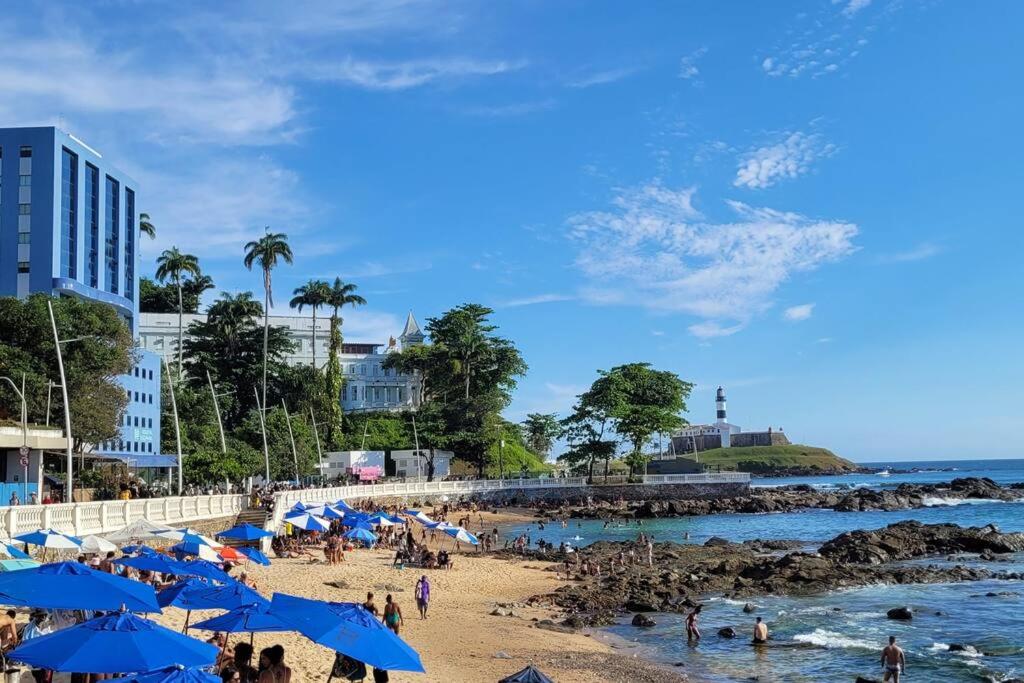 Residencial Tiffany's, Porto da Barra, Salvador-BA