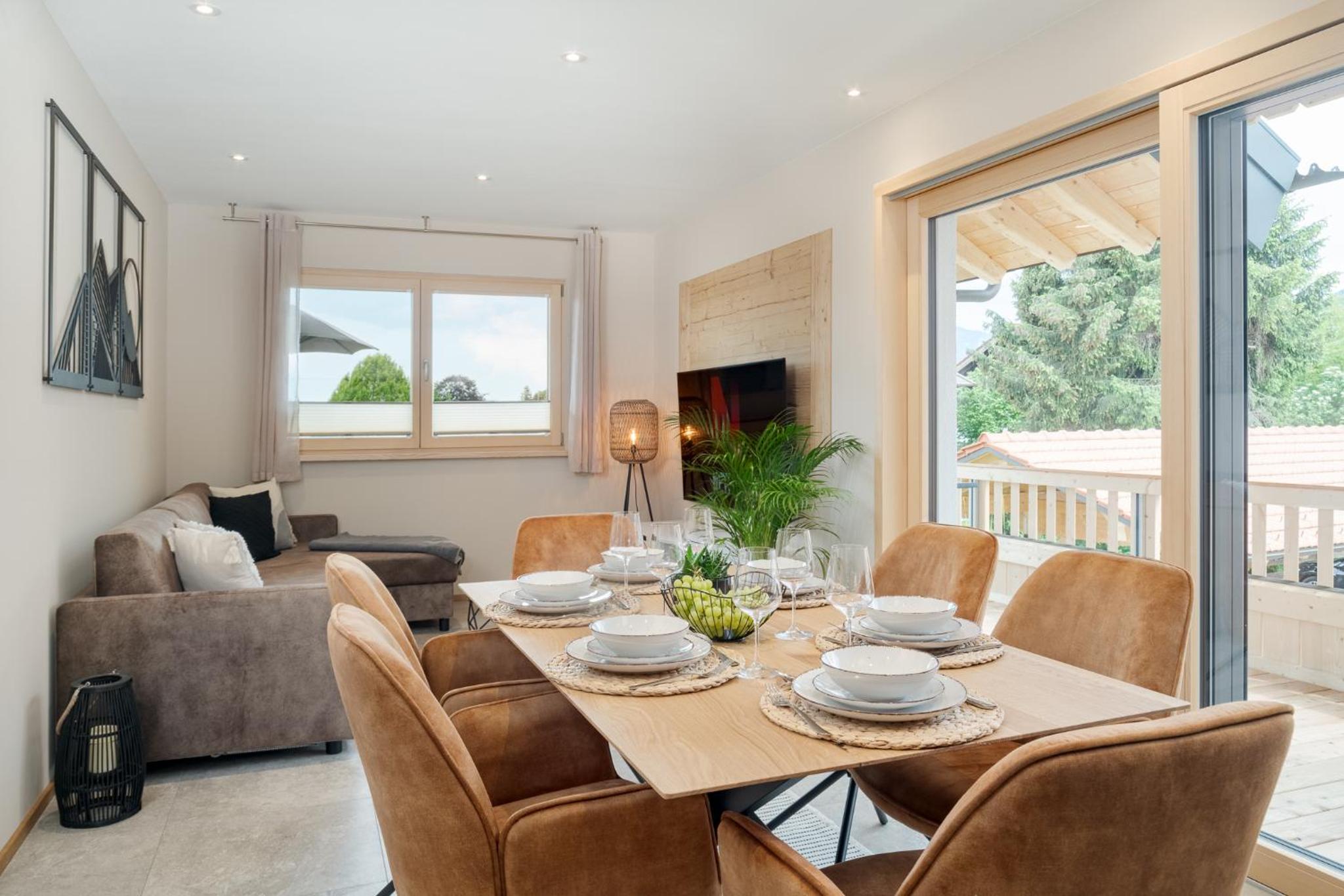 FENJOY Ferienapartments am Chiemsee - Balkon - BBQ