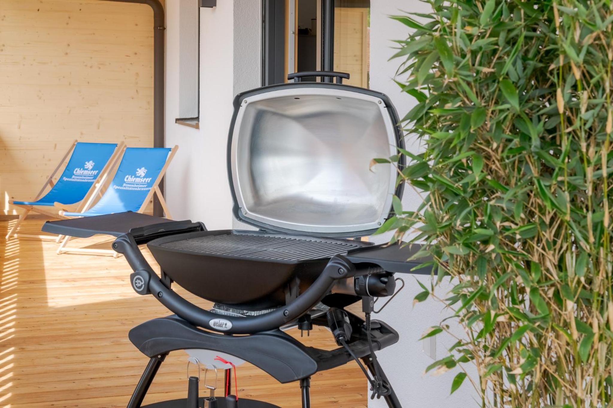 FENJOY Ferienapartments am Chiemsee - Balkon - BBQ