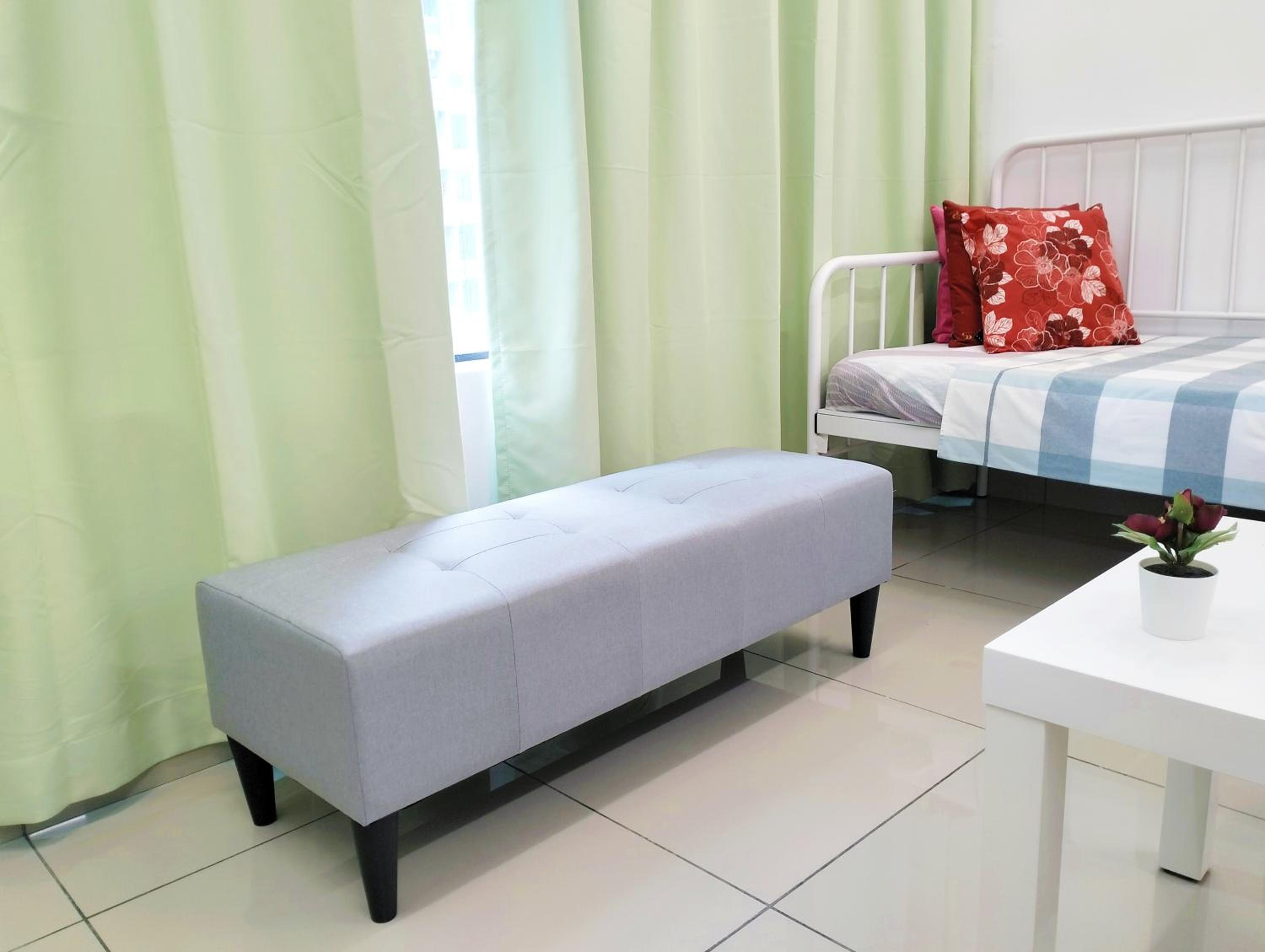 JB Austin Perdana Tidy Simple Comfy 2BR5pax