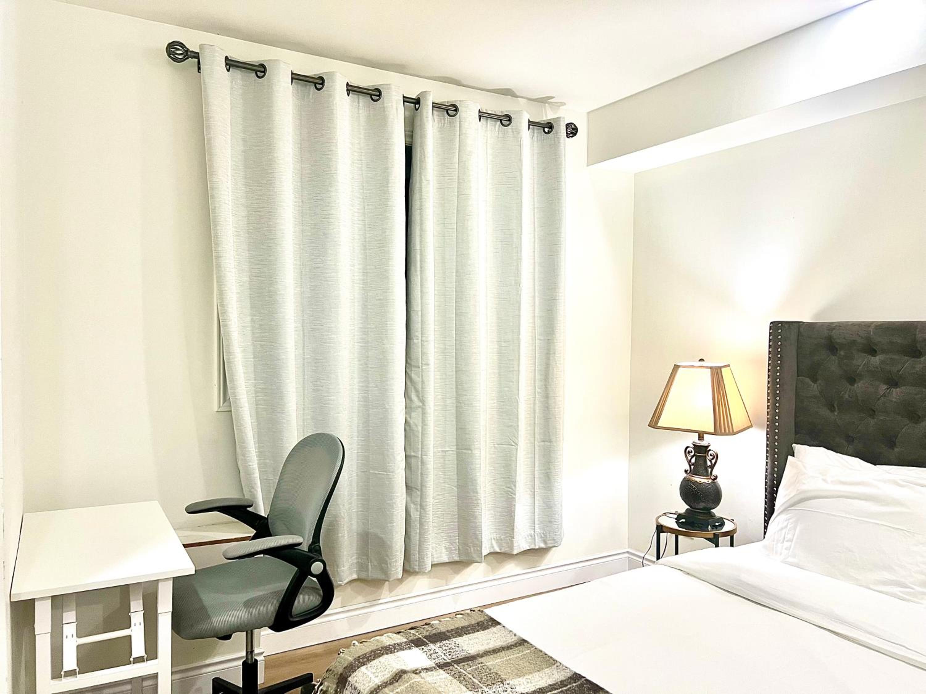 LaVida Exclusive Guest House, Free Parking (Rm#2)