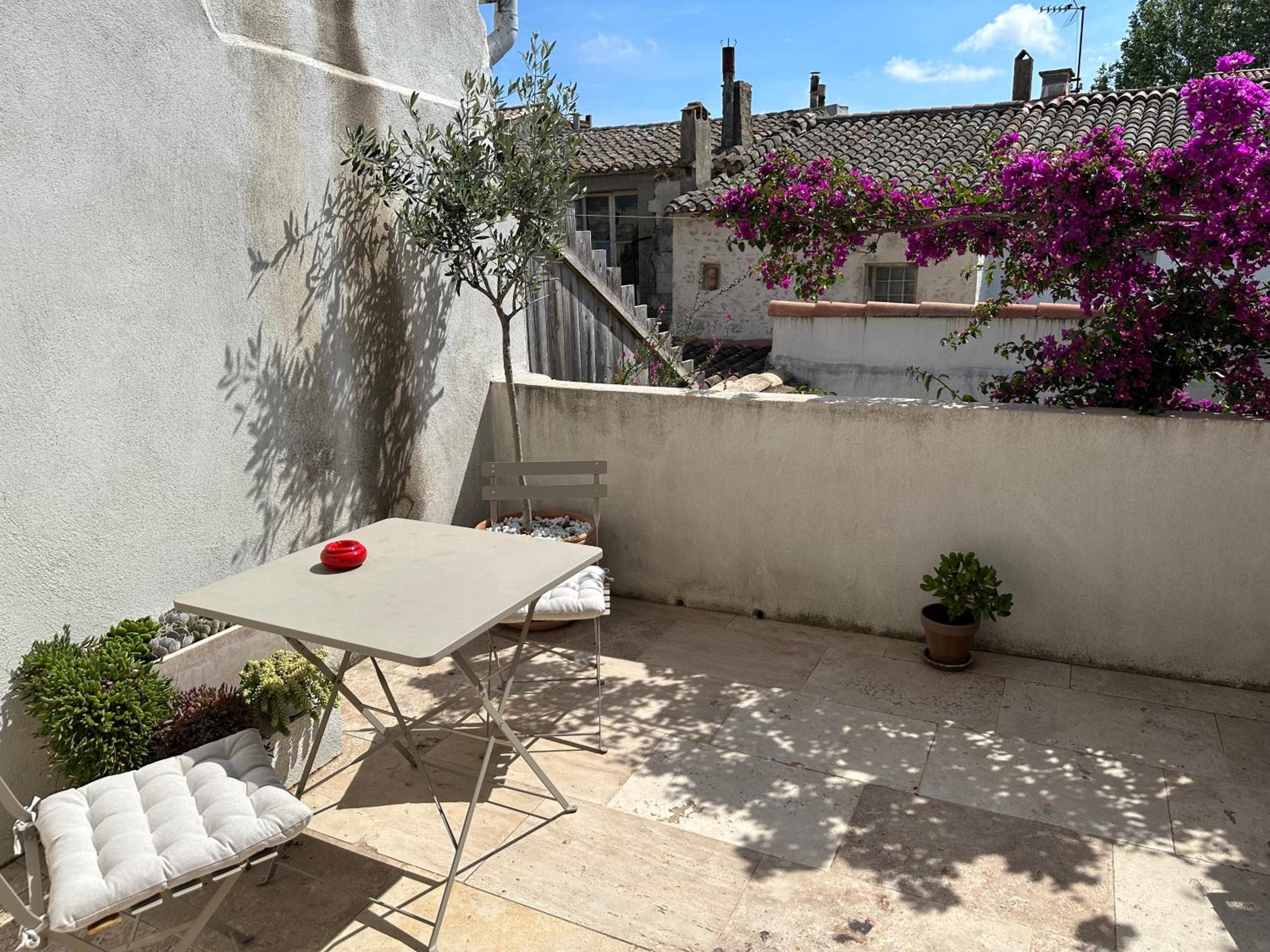 Appartements 3 étoiles terrasse ou patio intra-muros, photo 3