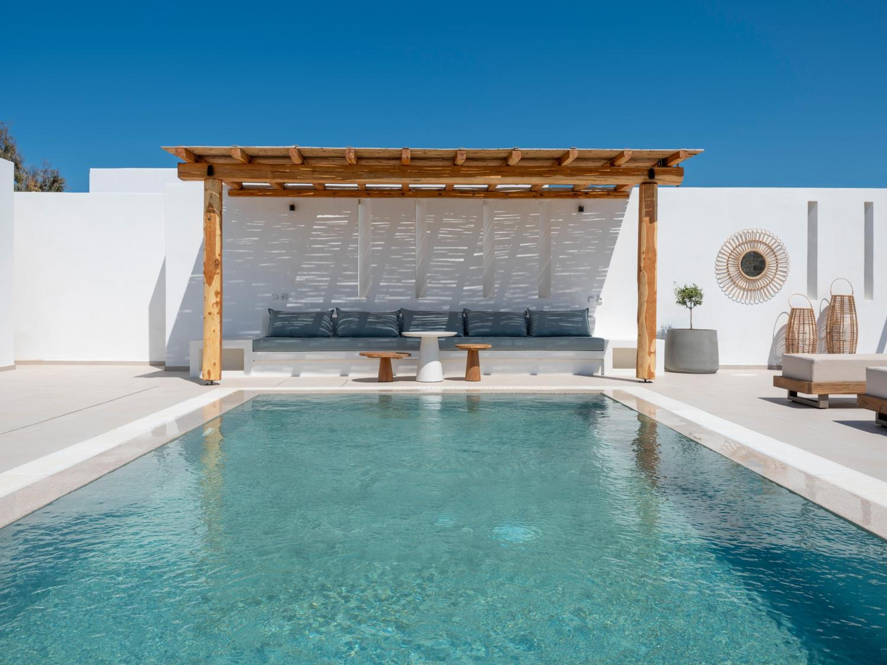 Noble Pearl Villas Paros view 3