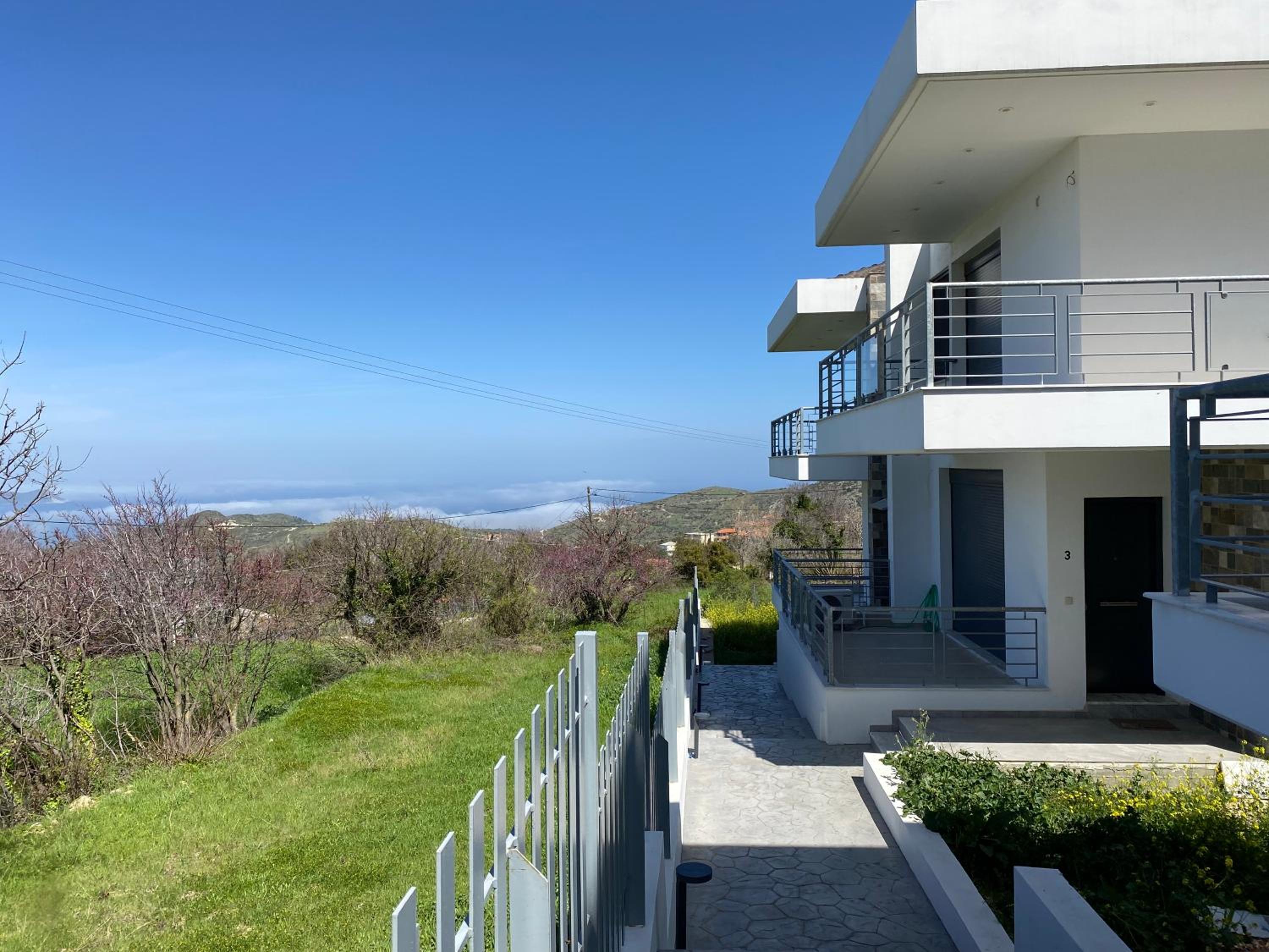 Oktonia apartments-Evia