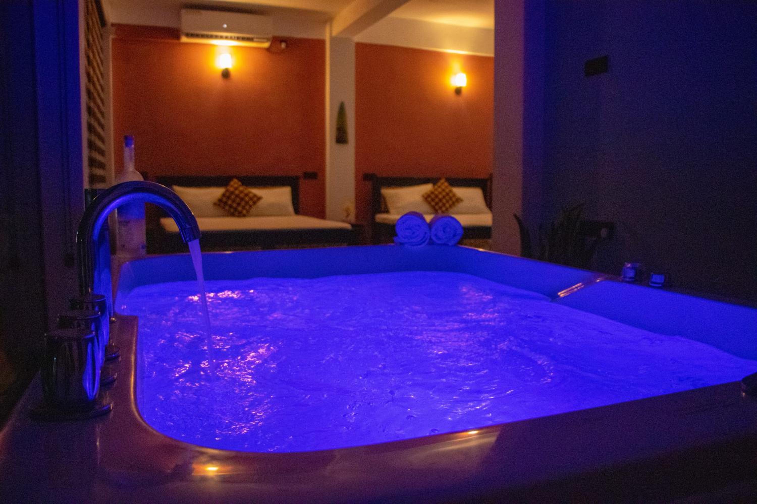 The Regal Haven, Guest Inn Kandy