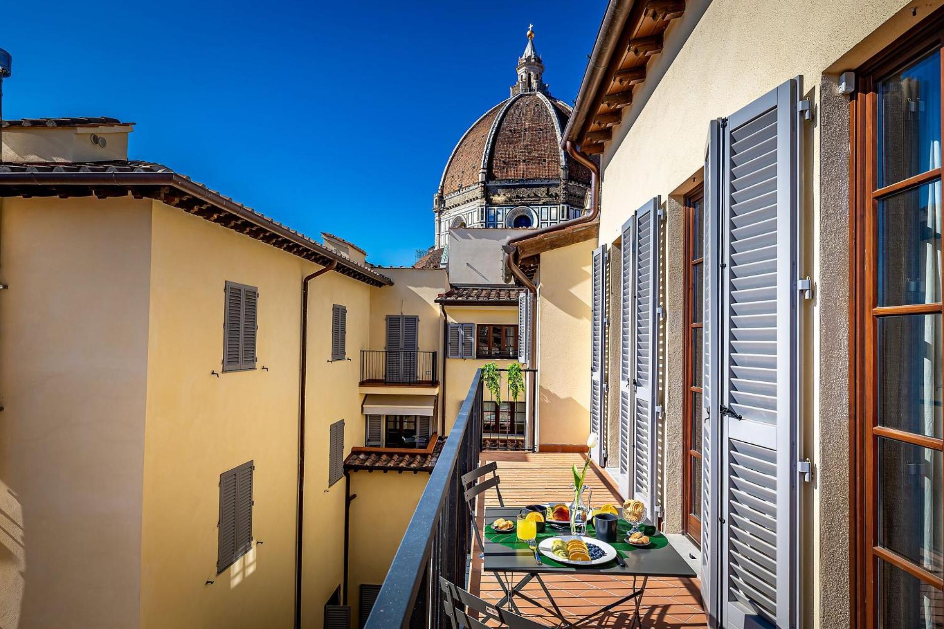 Top Floor with Duomo View
