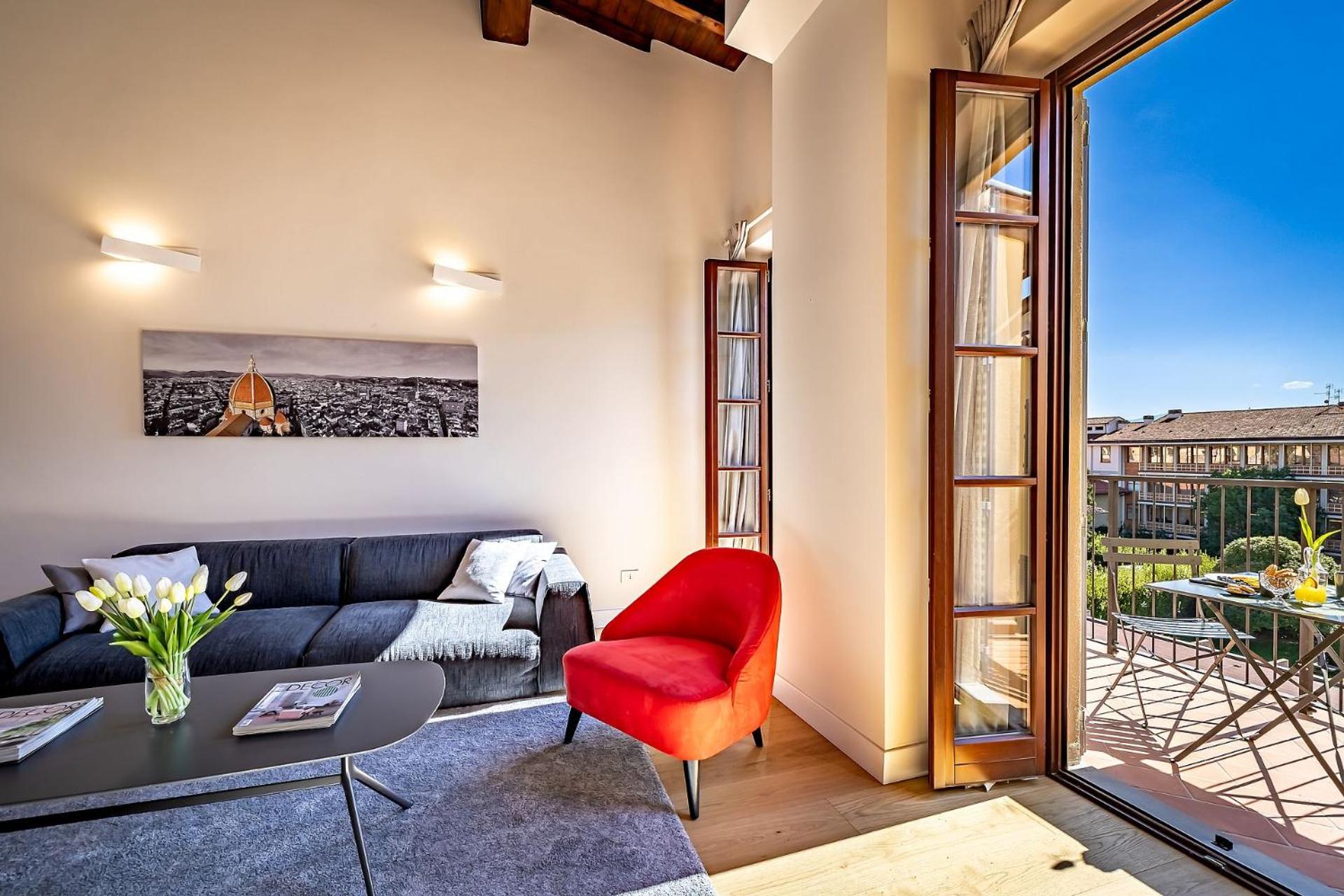 Top Floor with Duomo View