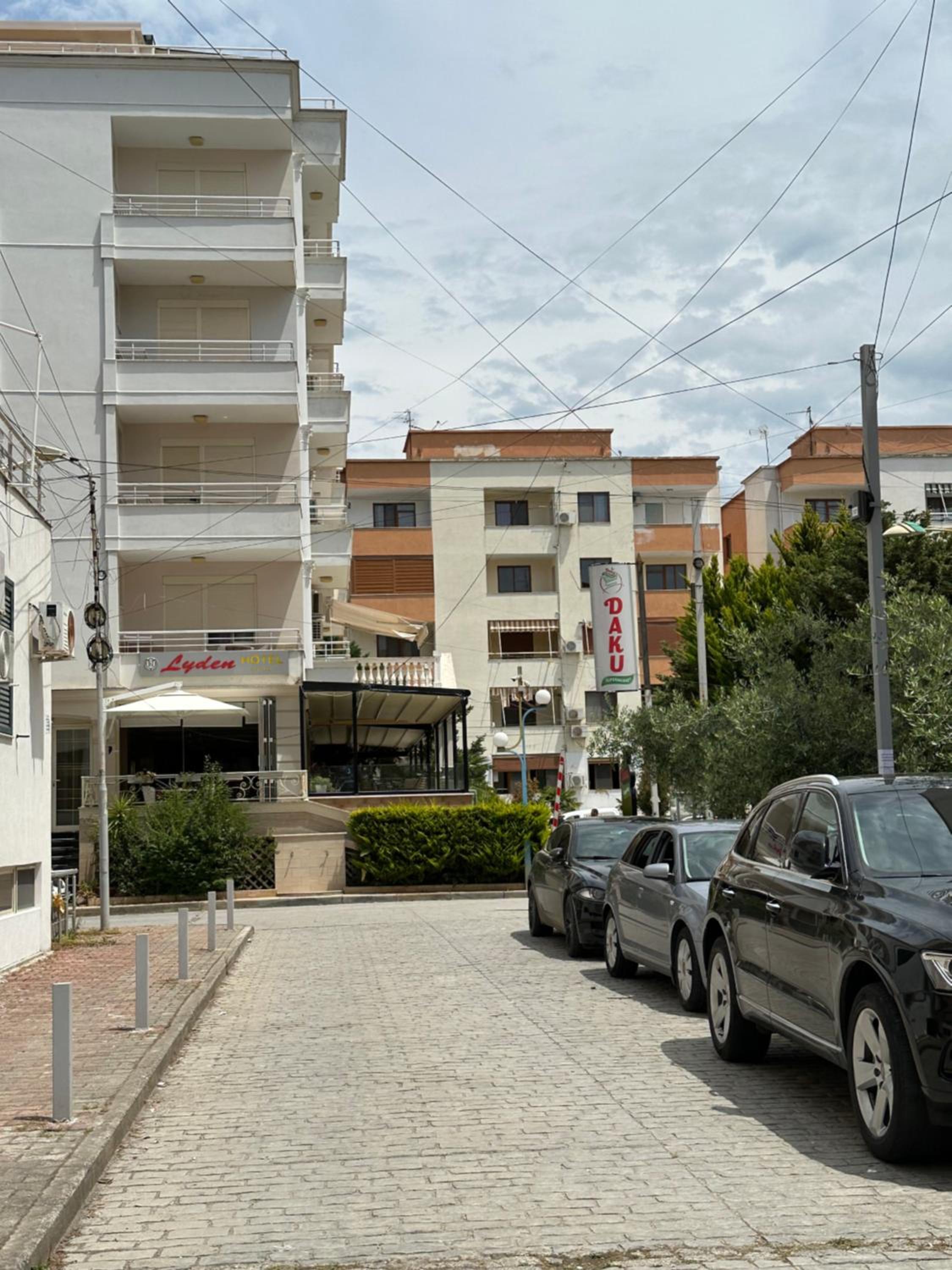 Vrapi Apartament