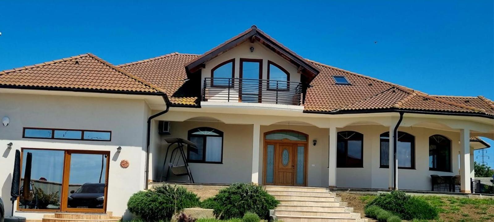 Hotel Denisa House - Image 1