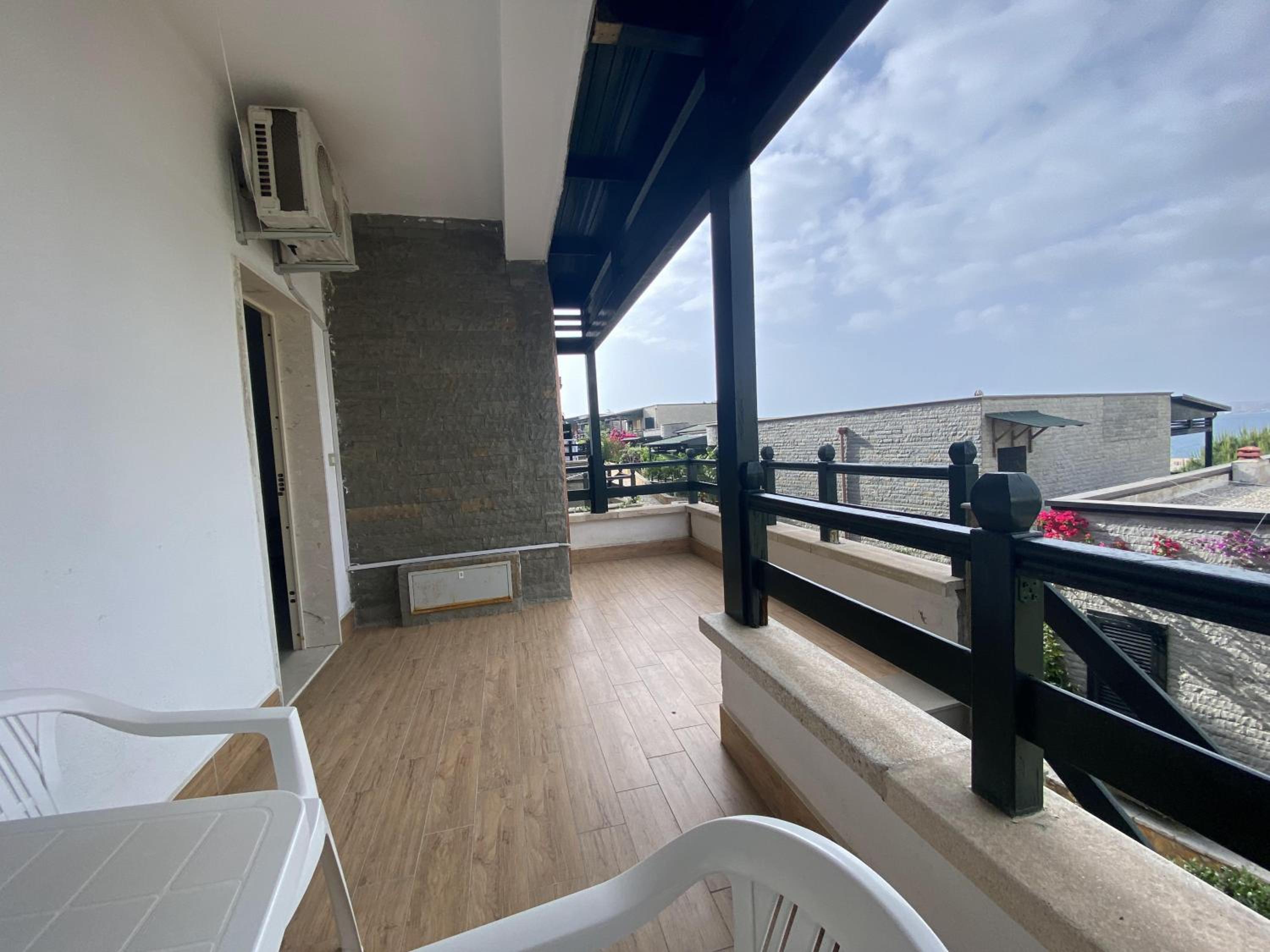 Aquamarine Apartments 2, VLORE