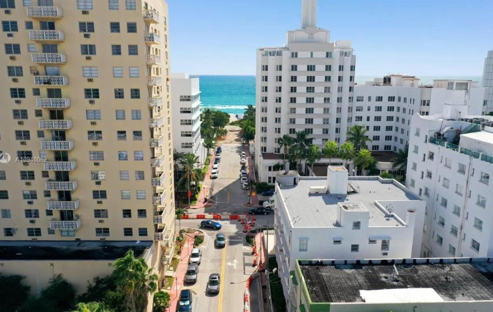 Amazing apartment in Miami Beach view 3