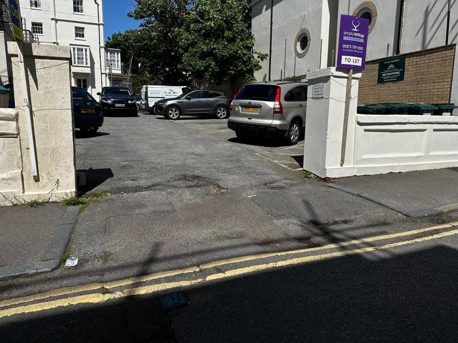 Photo 31