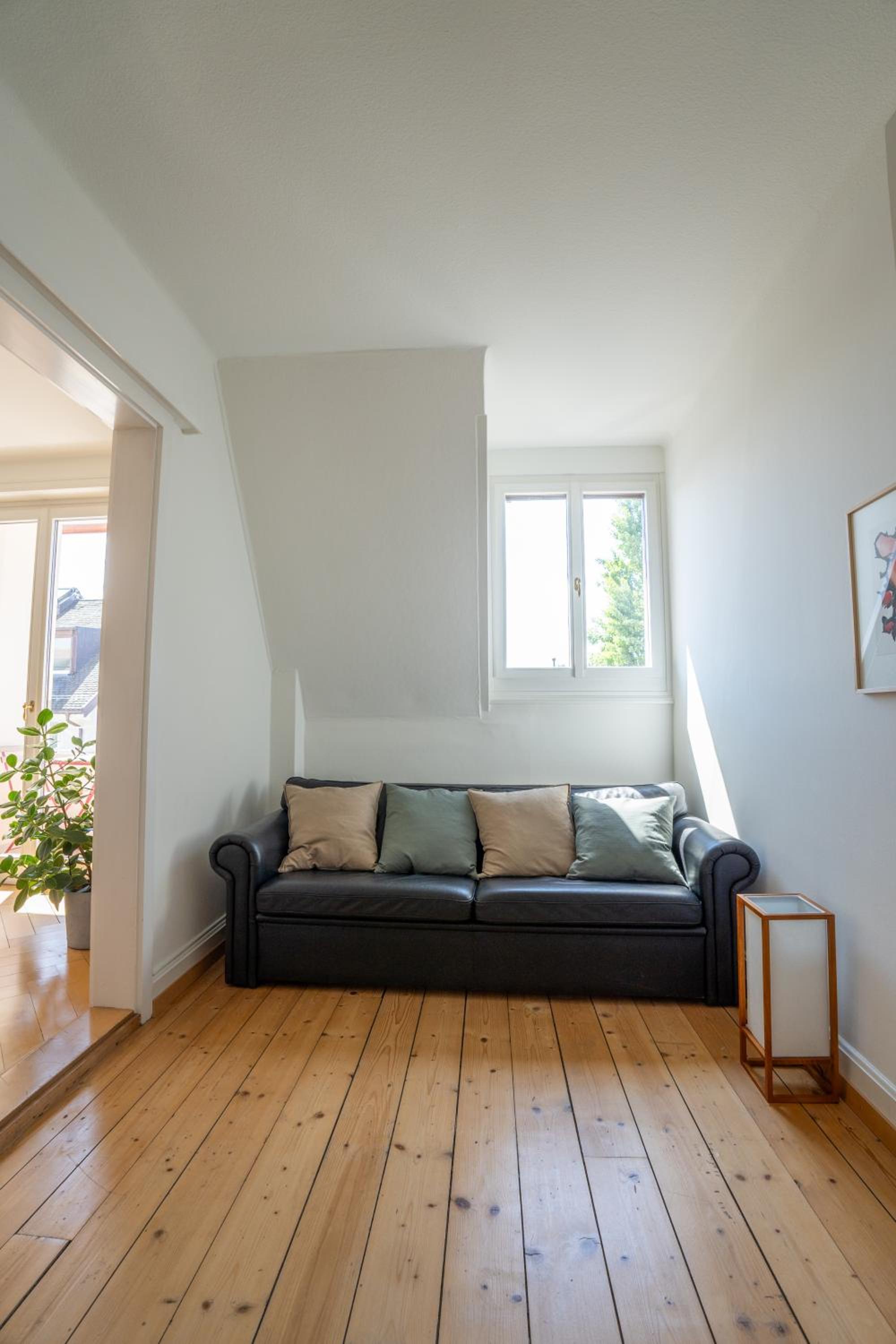 Charmante Altbauwohnung am Rhein view 5