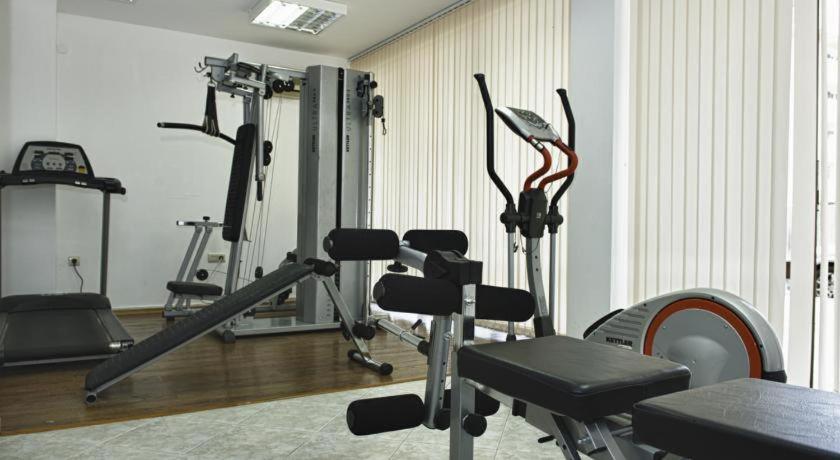 Apartment Bella - 3 pools, 2 bedrooms & 2 bathrooms