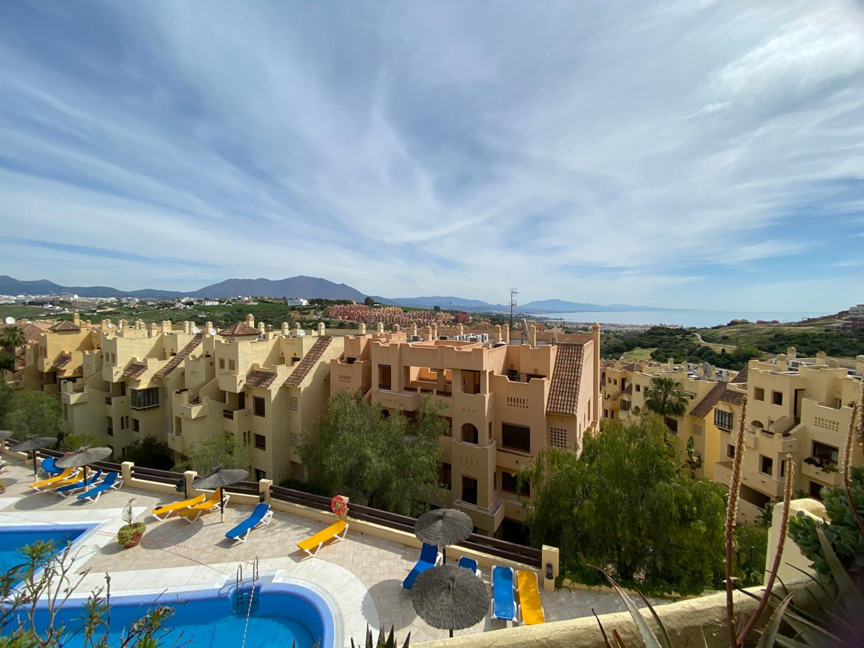 Hotel Golf, Relax And Explore Apartment