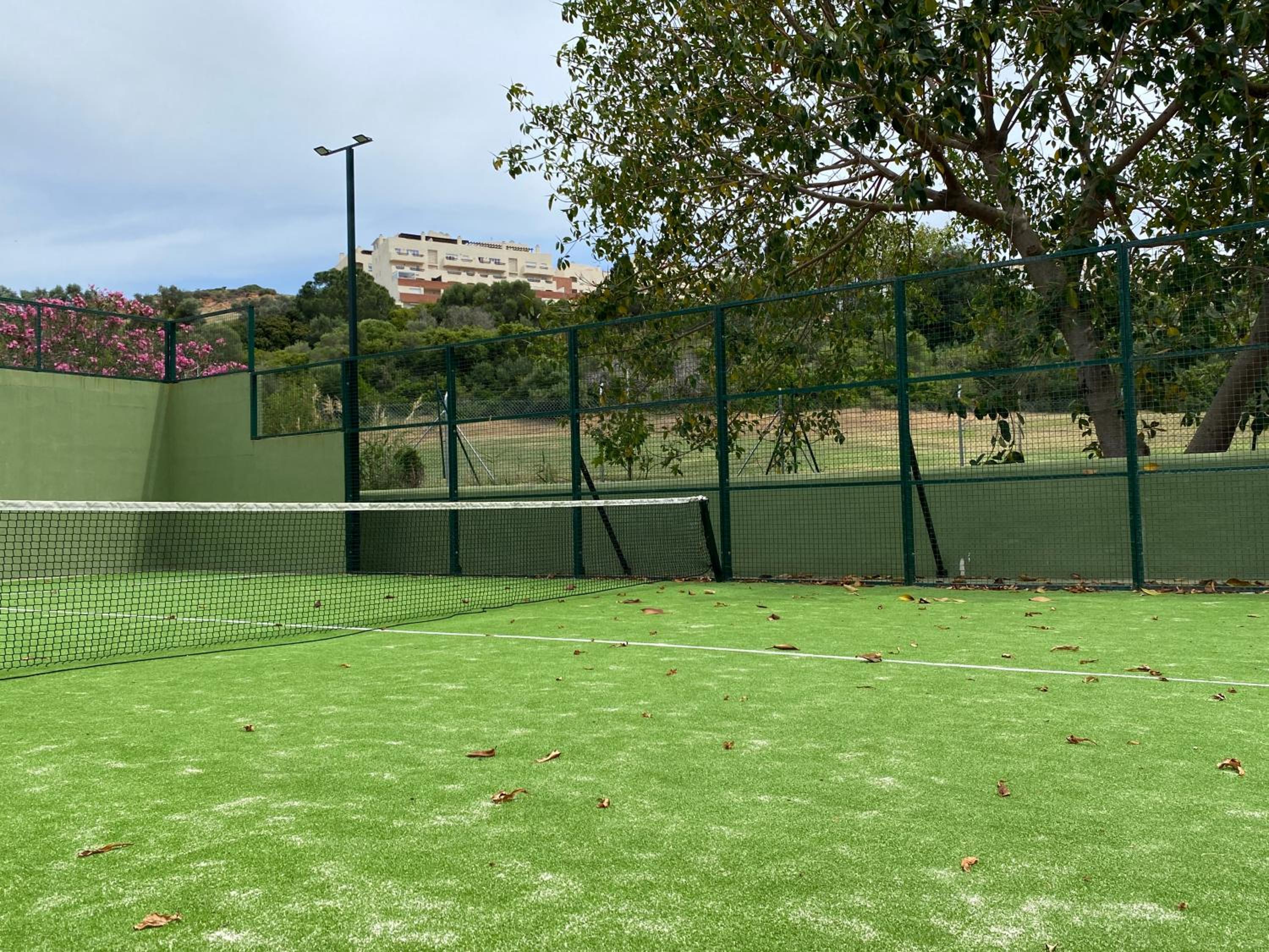 Golf, Relax and Explore Apartment