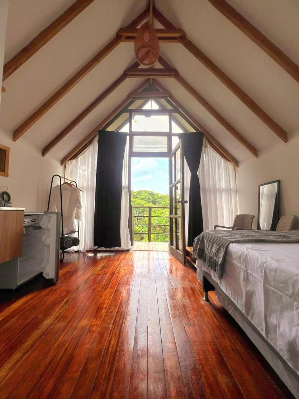 EcoCamp San Carlos - Cabine Love