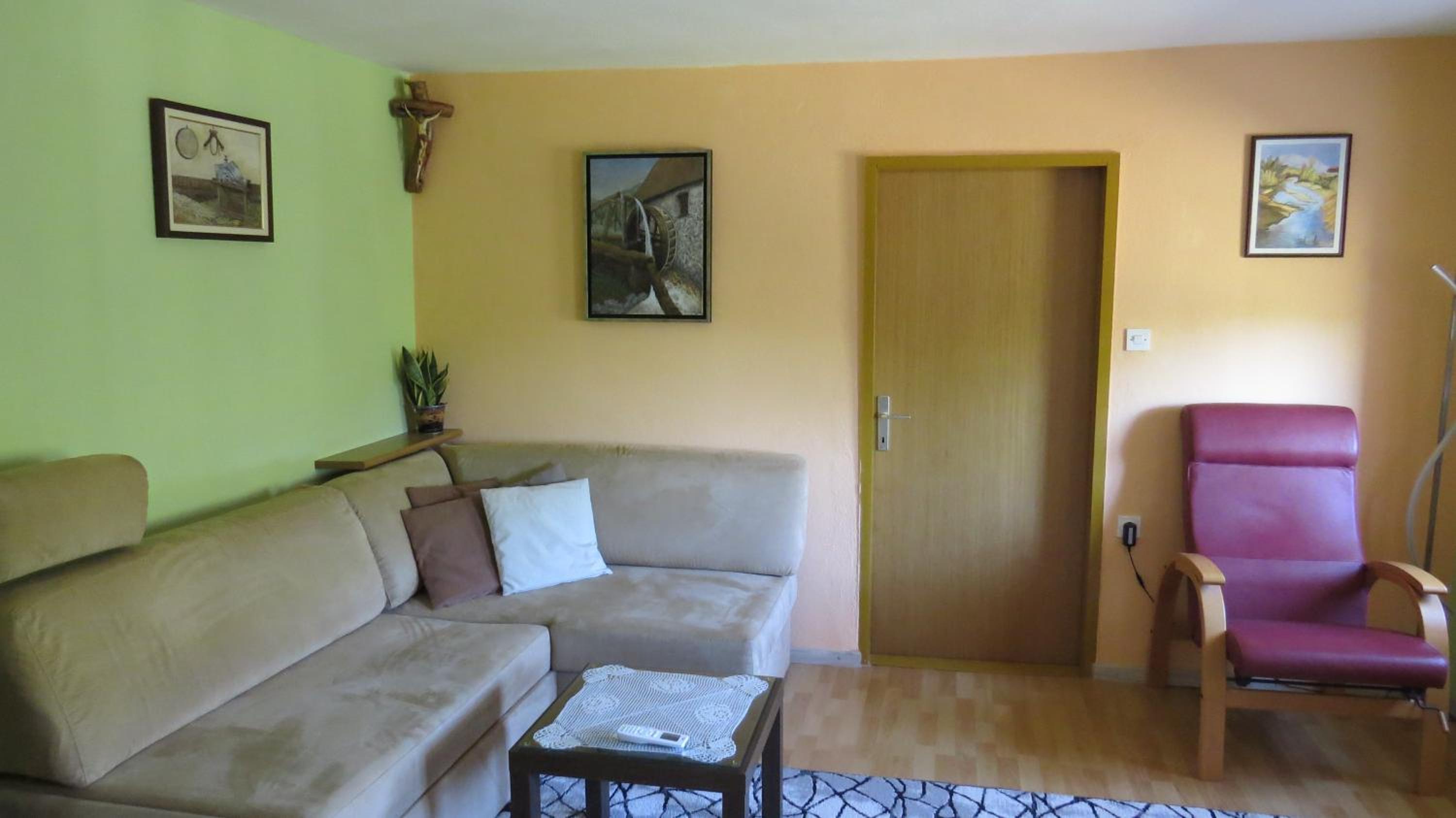 Photo 46
