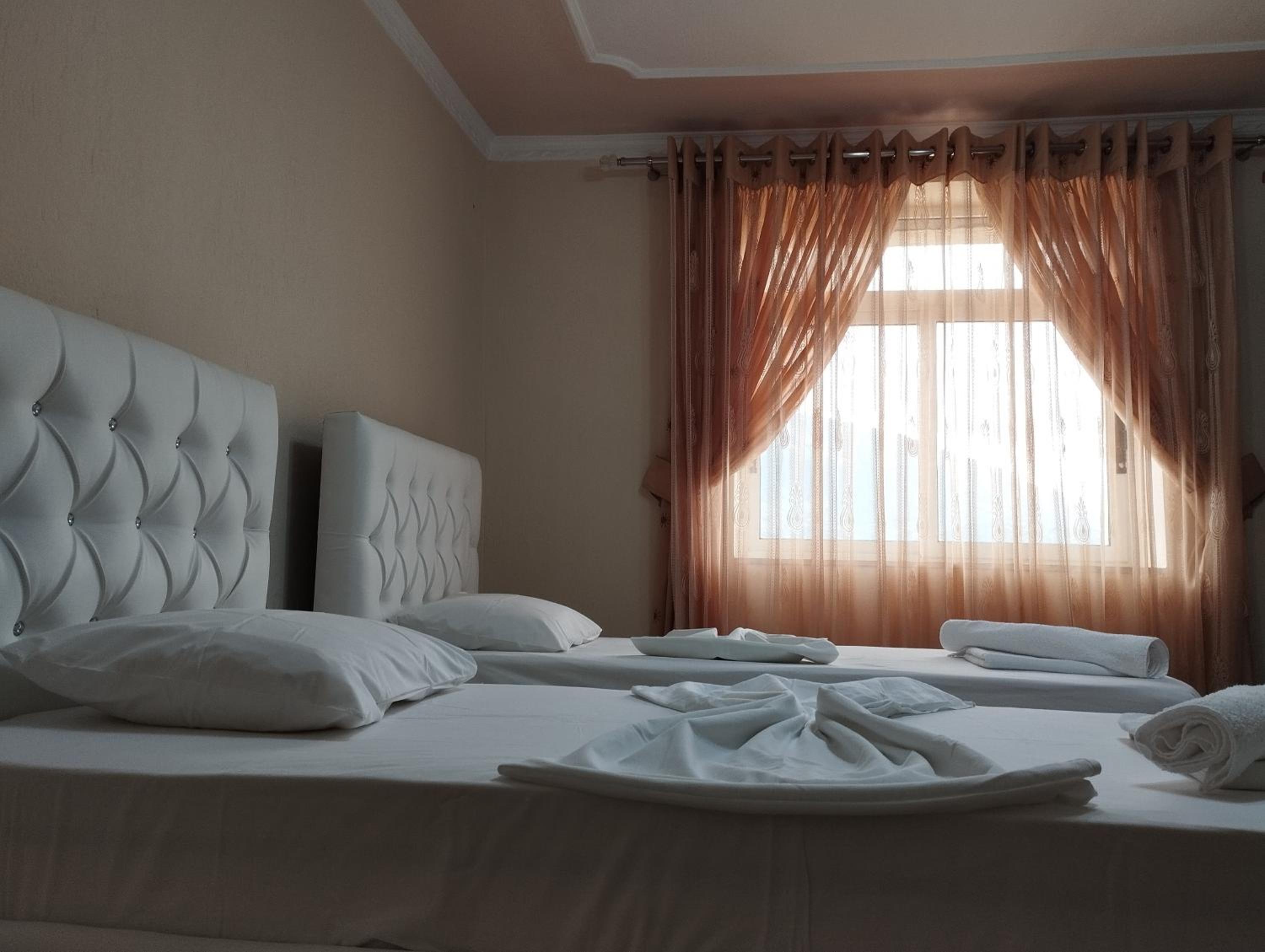 RONDO Guesthouse