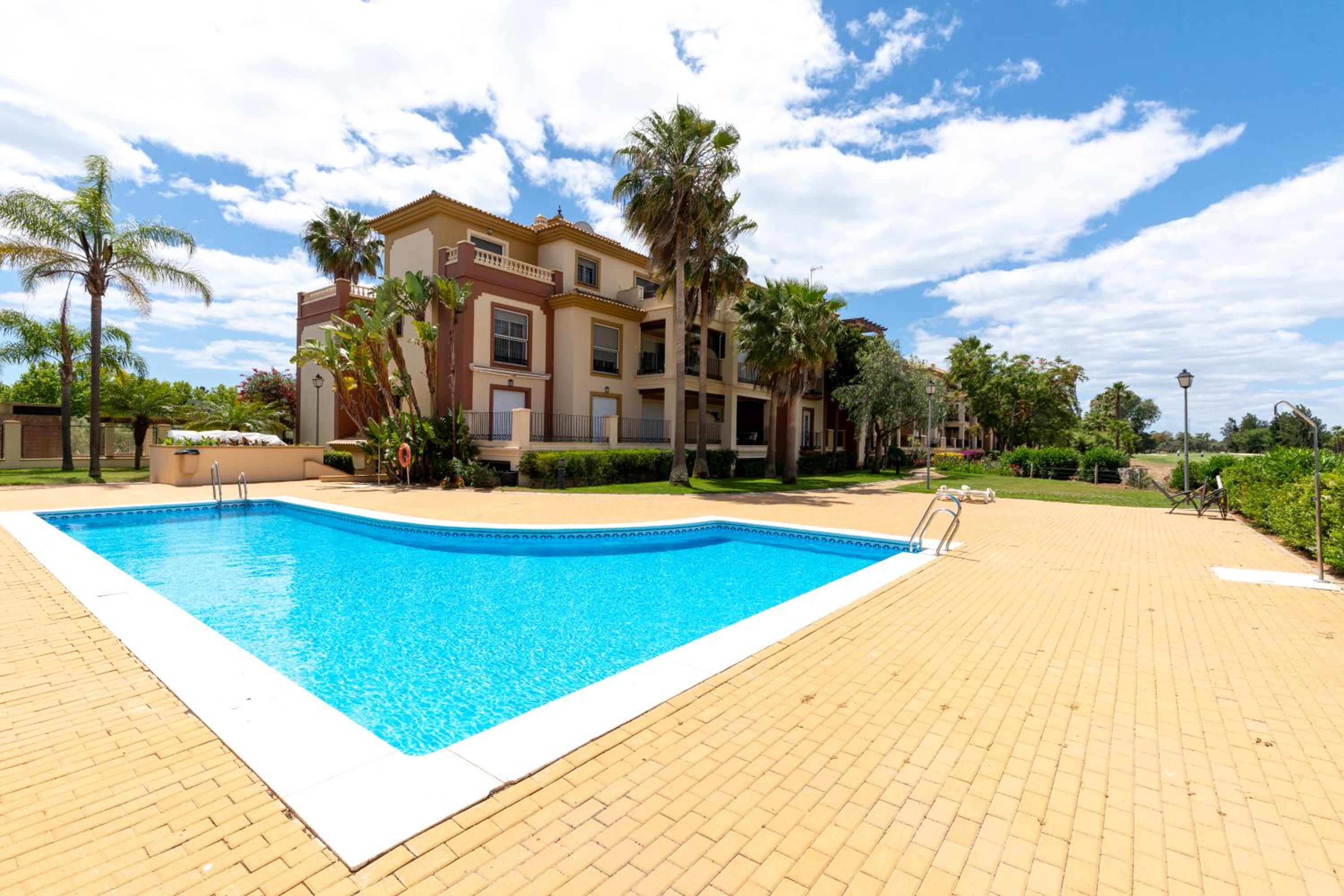 LA QUINTA ISLA CANELA GOLF by MSHOLIDAYS